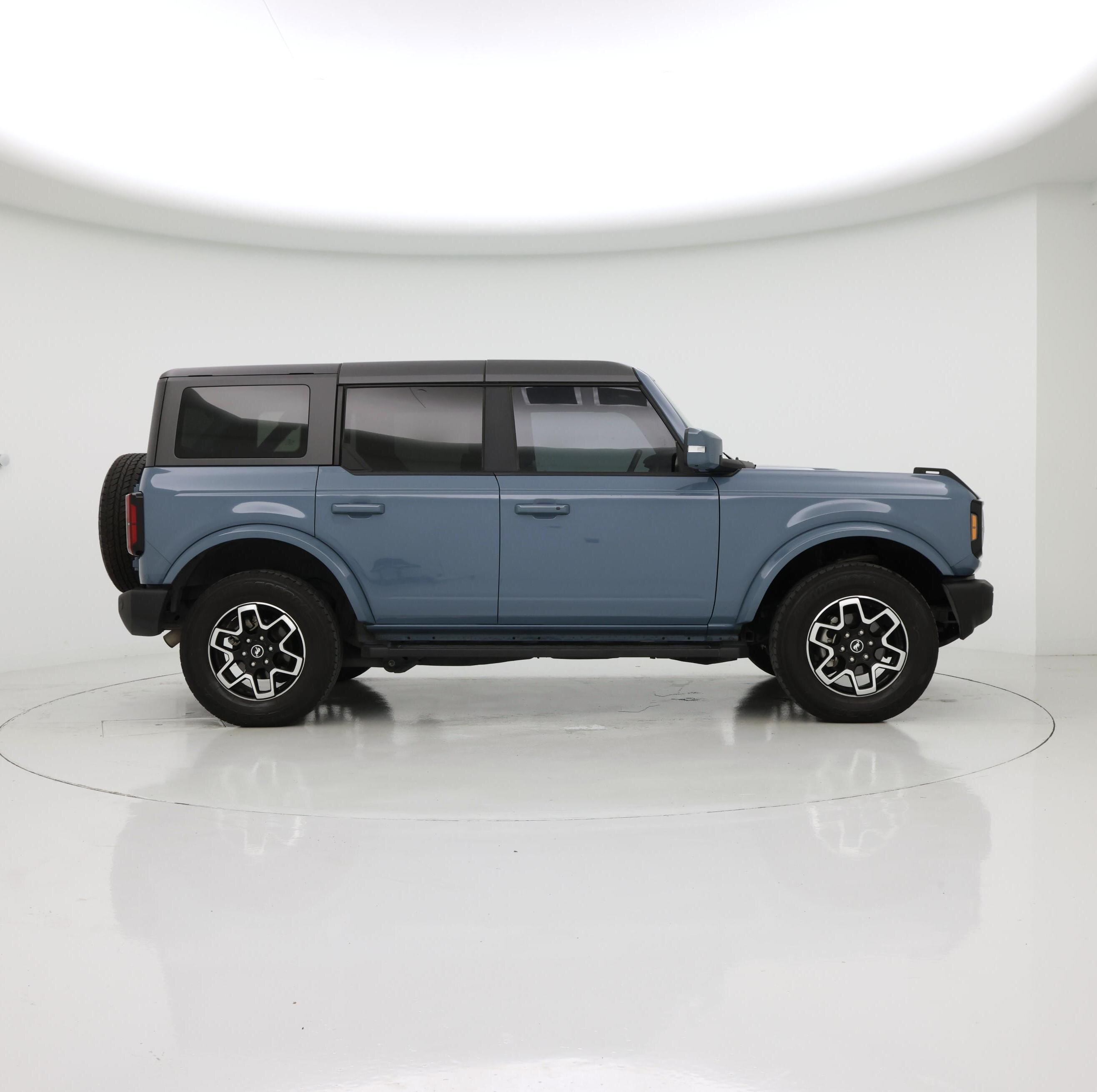 Thumbnail: 2023 Ford Bronco - 7