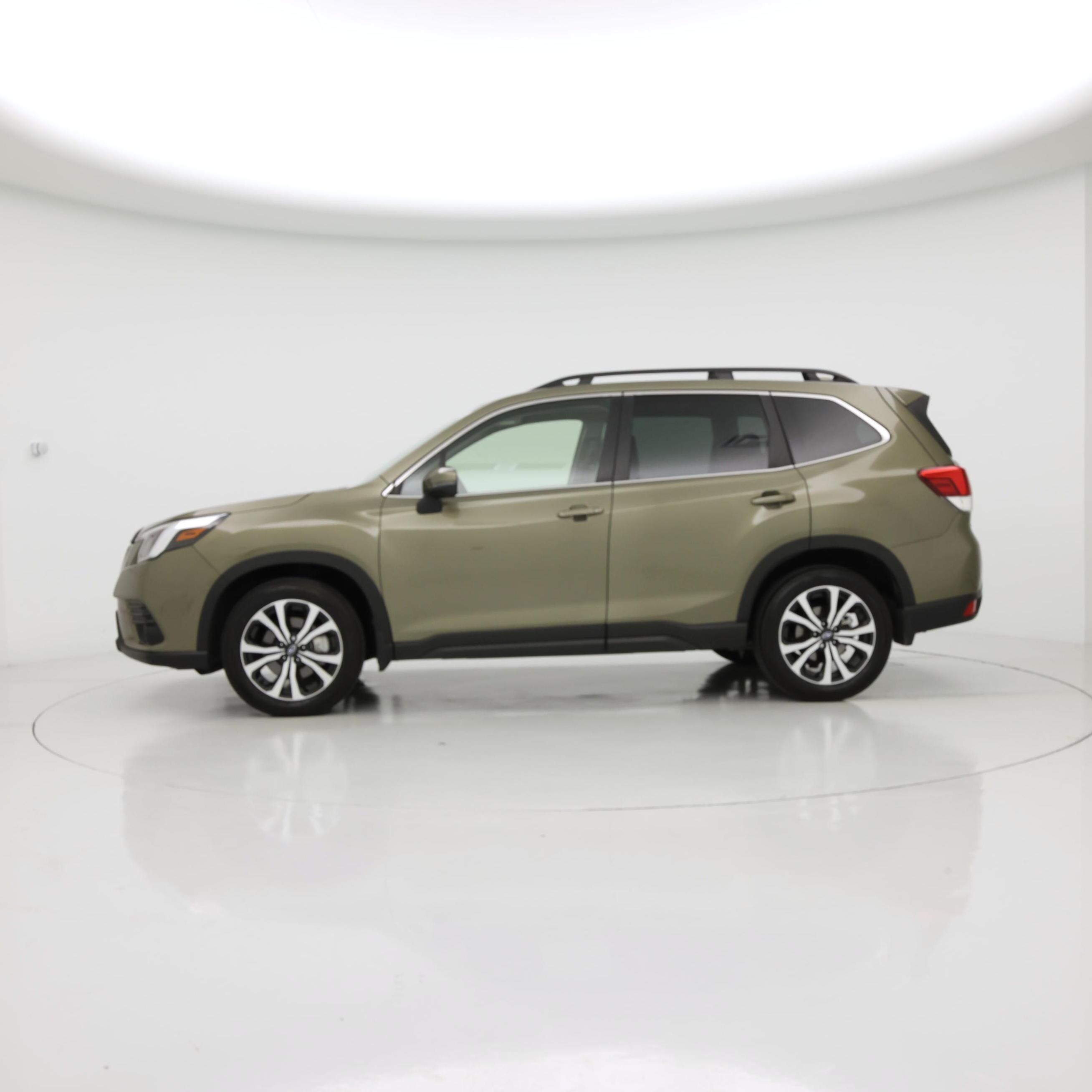 Thumbnail: 2022 Subaru Forester - 3