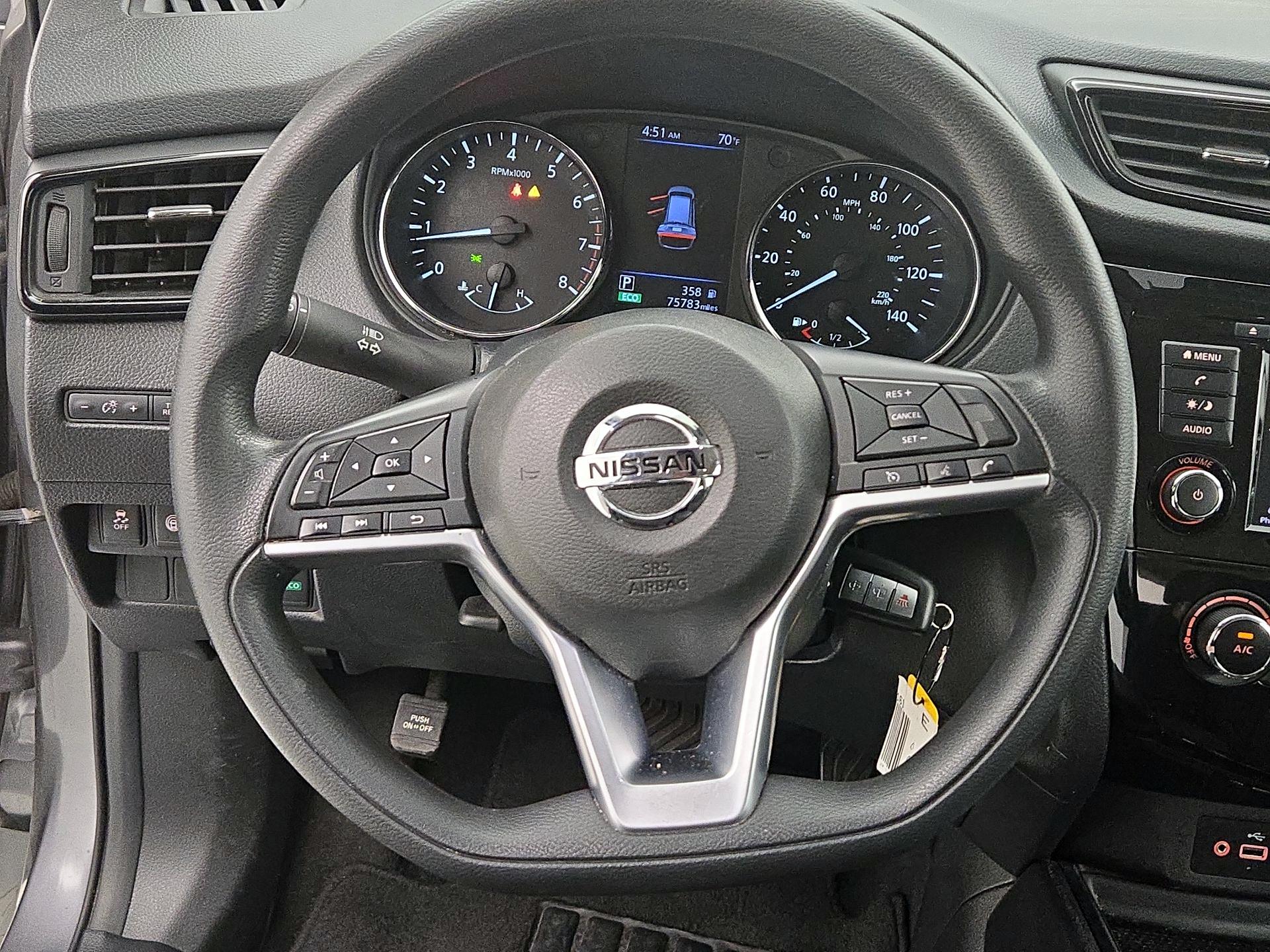 Thumbnail: 2020 Nissan Rogue - 10