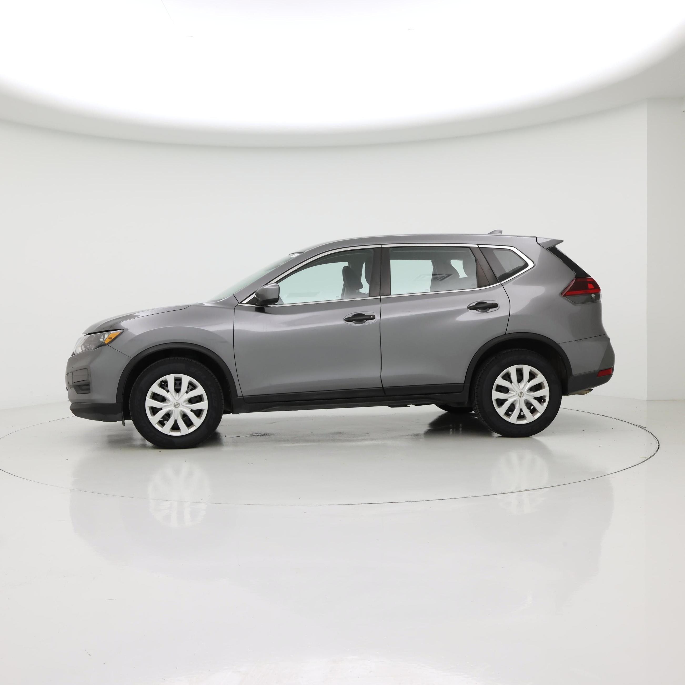 Thumbnail: 2020 Nissan Rogue - 3