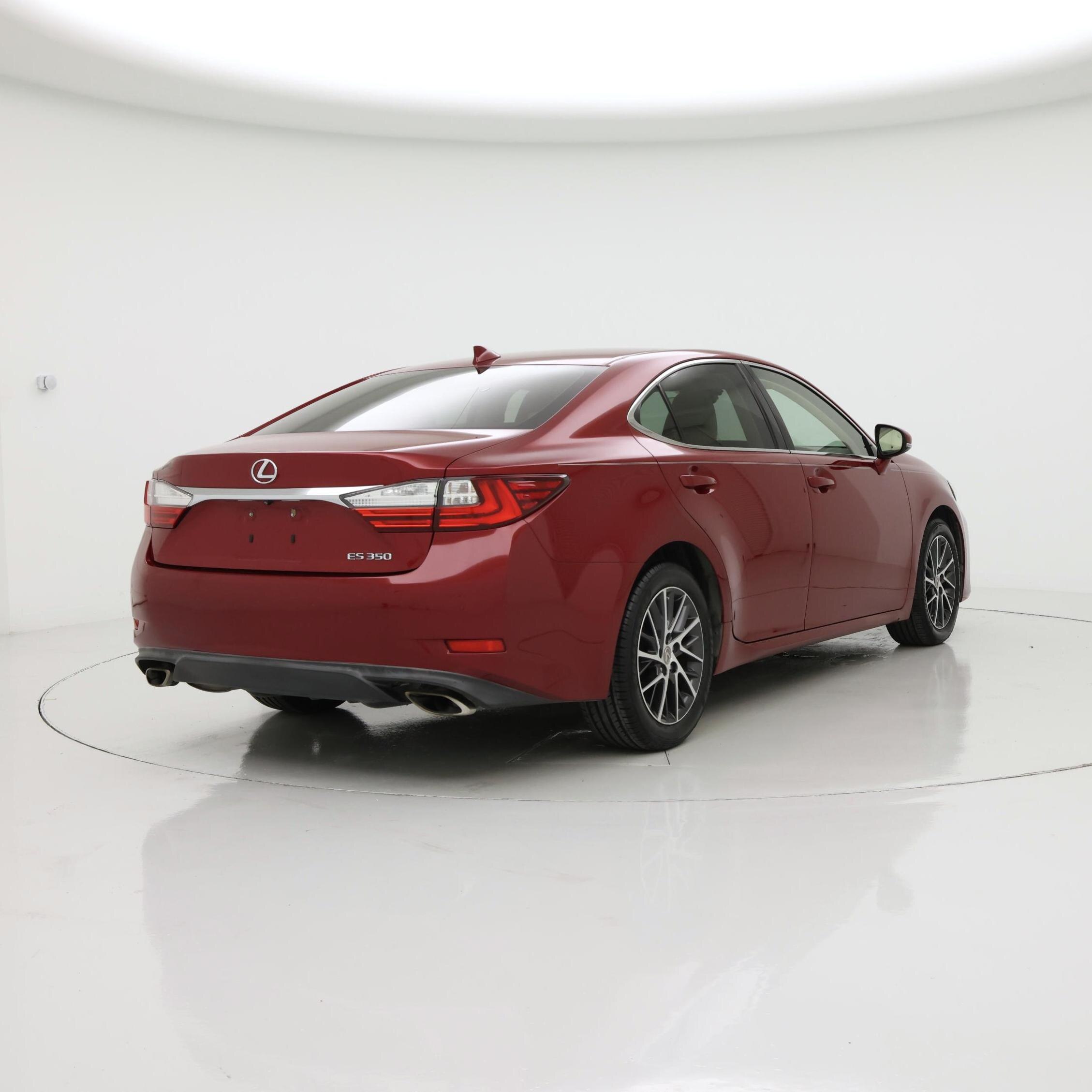 Thumbnail: 2016 Lexus ES - 8