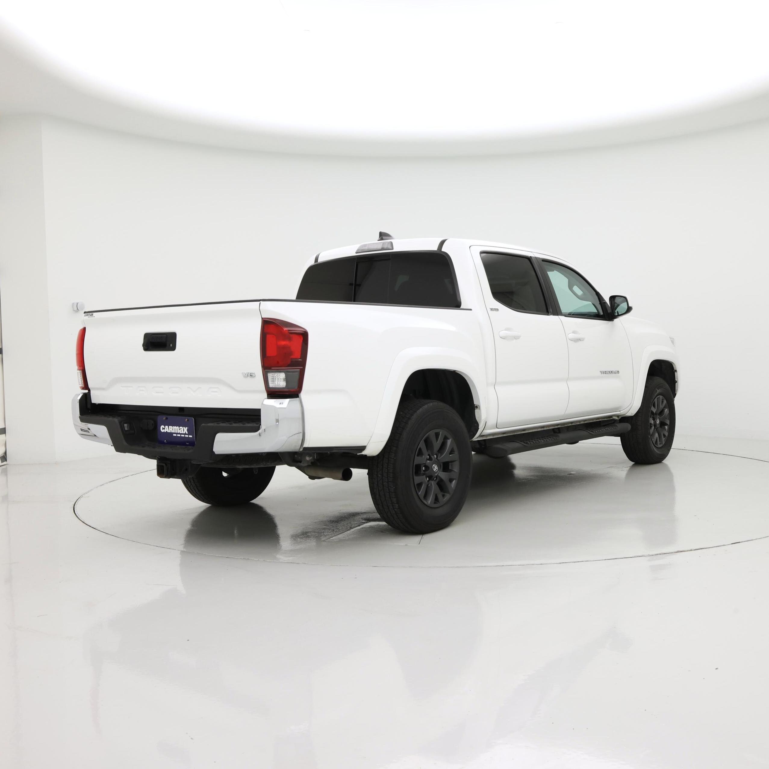 Thumbnail: 2023 Toyota Tacoma - 8