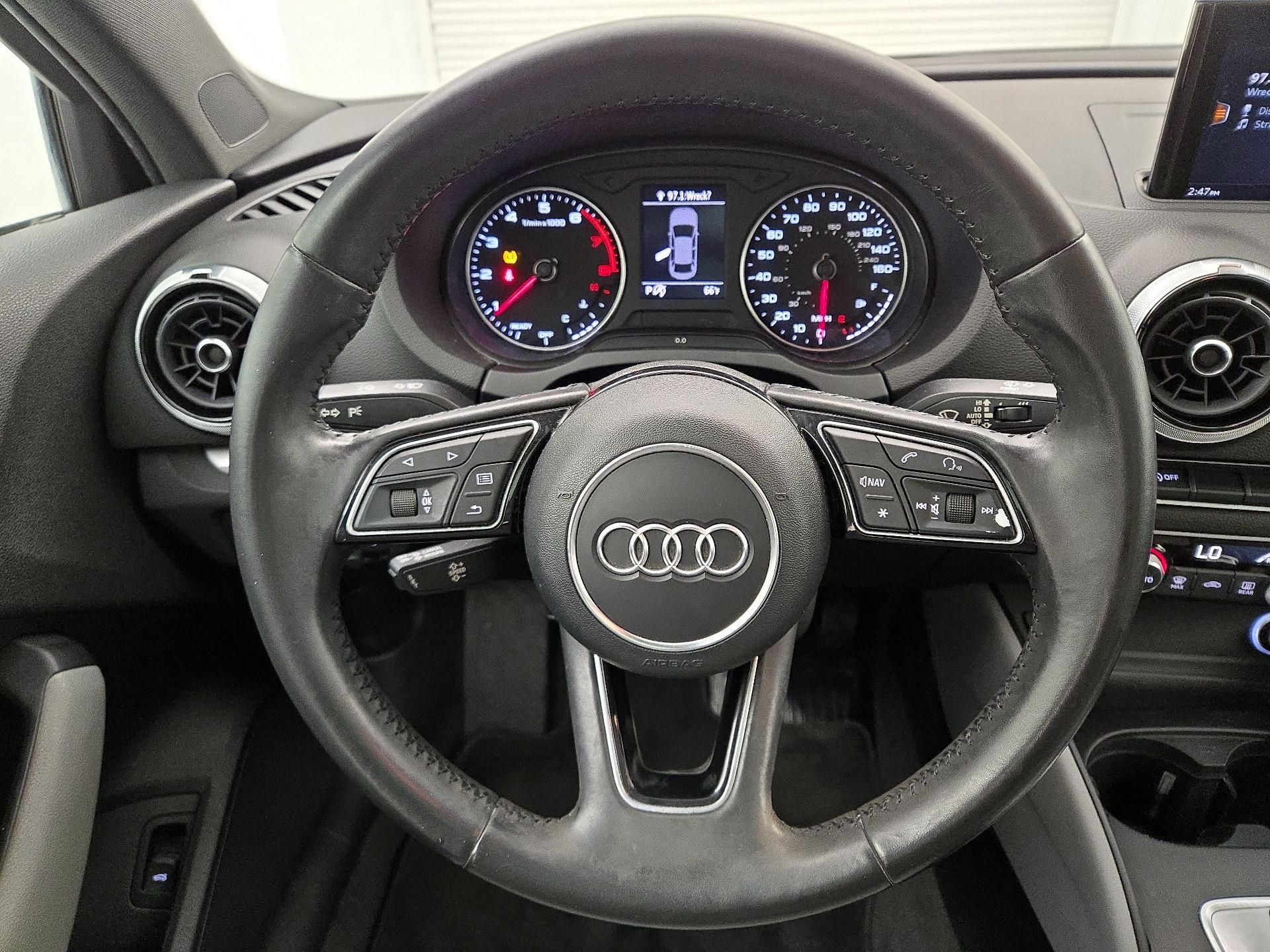 Thumbnail: 2017 Audi A3 - 10