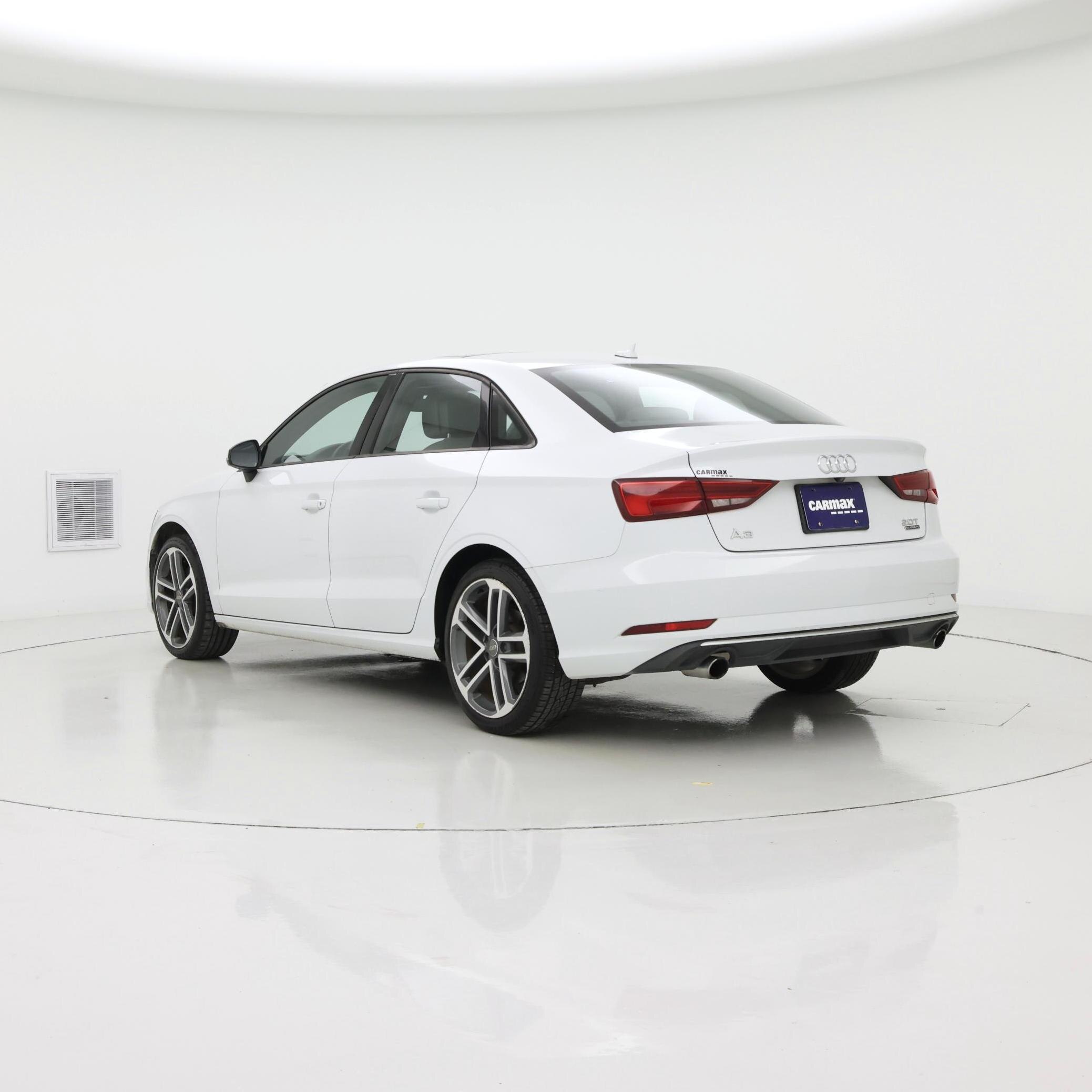 Thumbnail: 2017 Audi A3 - 2
