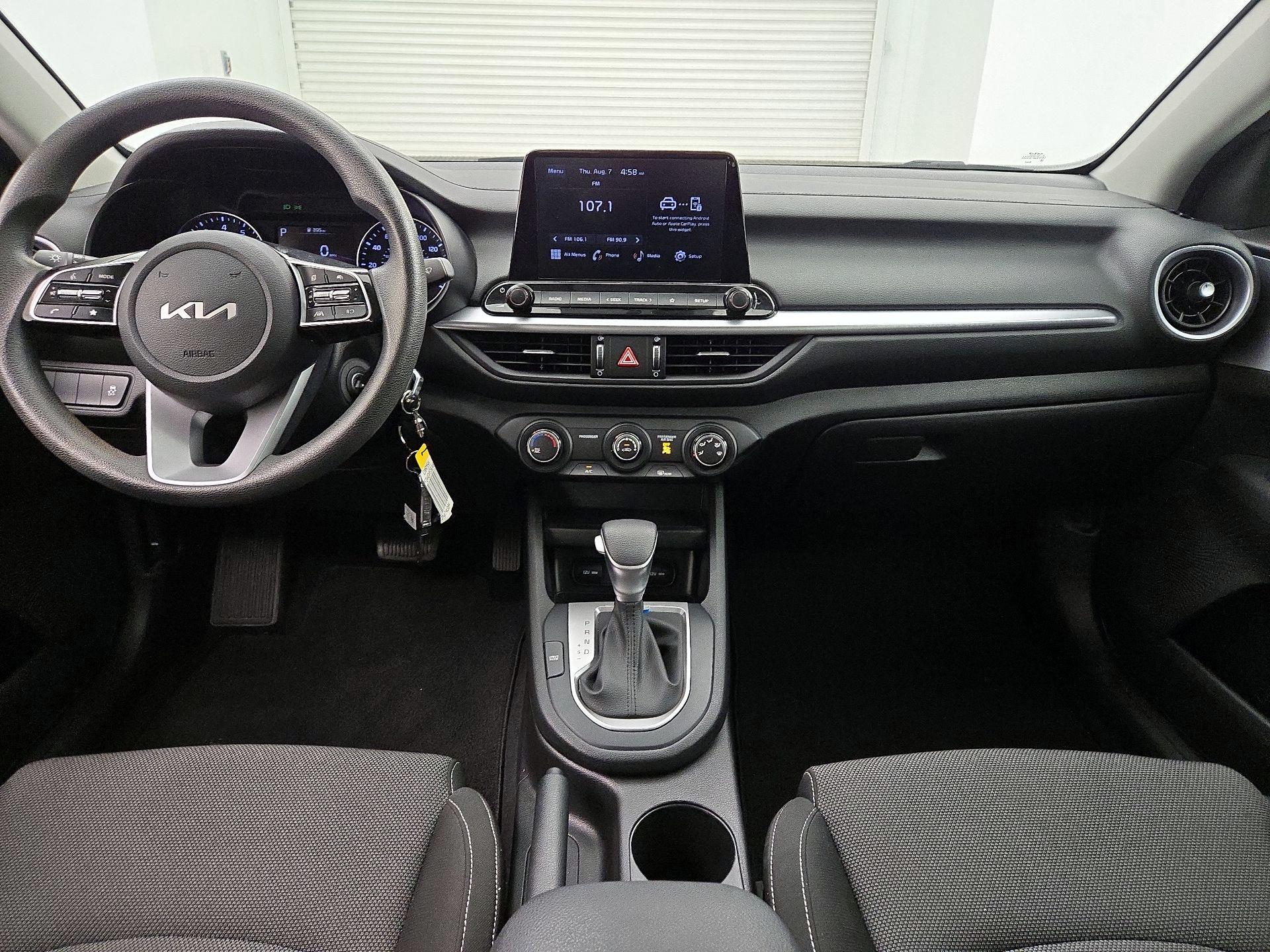 Thumbnail: 2023 Kia Forte - 9