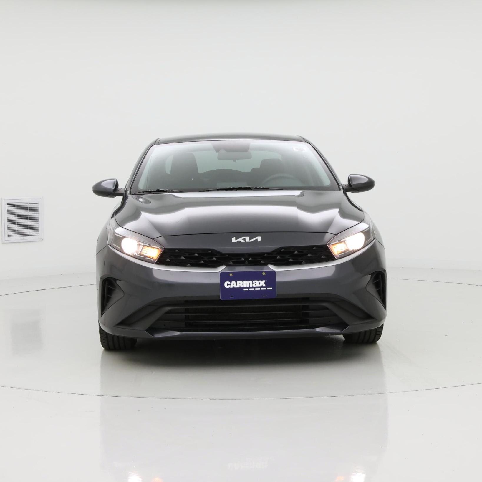 Thumbnail: 2023 Kia Forte - 5