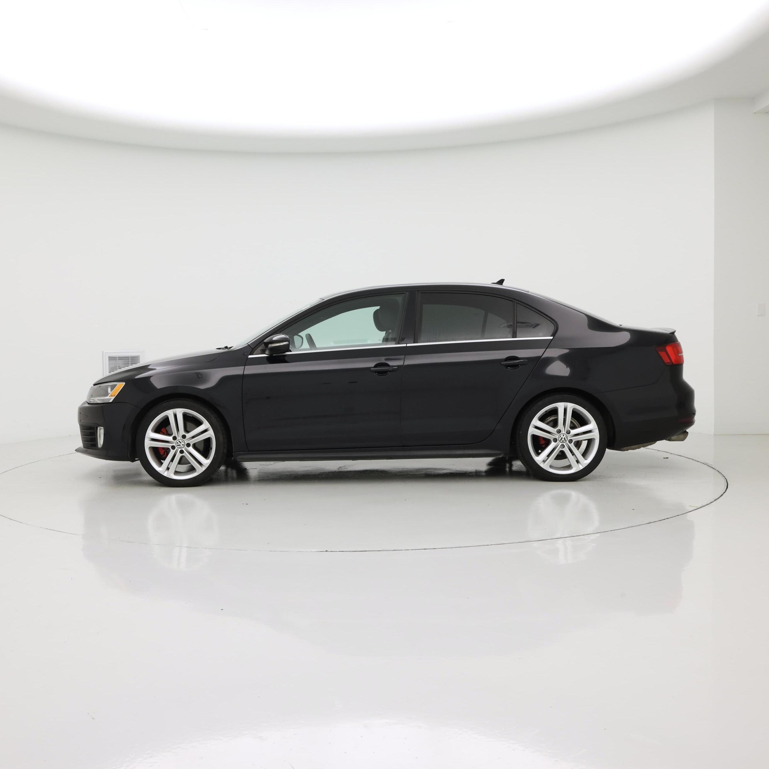 Thumbnail: 2015 Volkswagen Jetta - 3