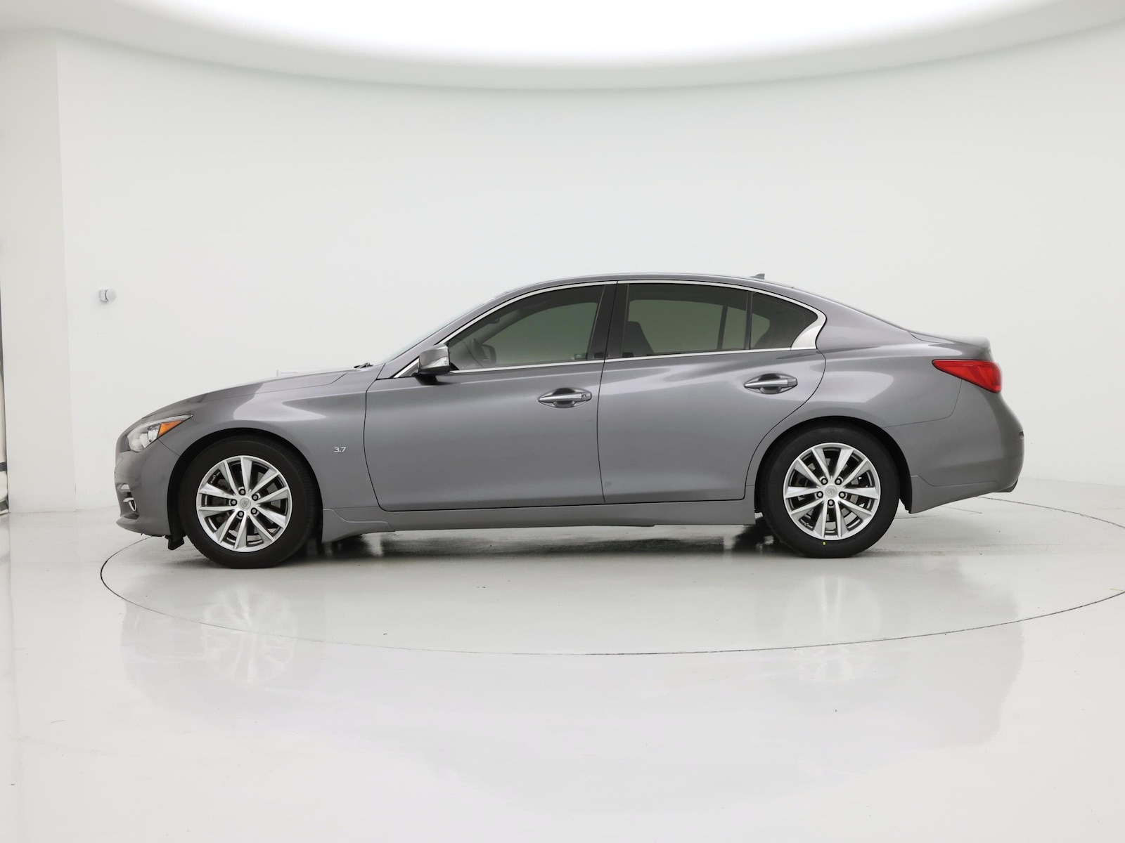 Image of 2015 Infiniti Q50 Premium
