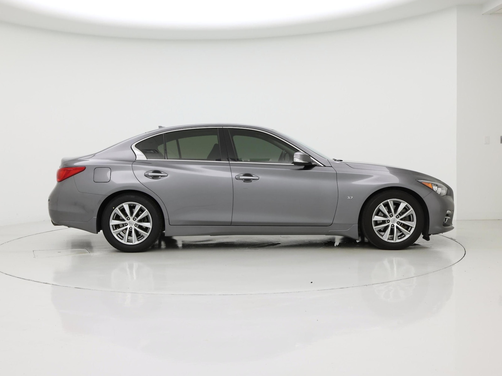 Image of 2015 Infiniti Q50 Premium