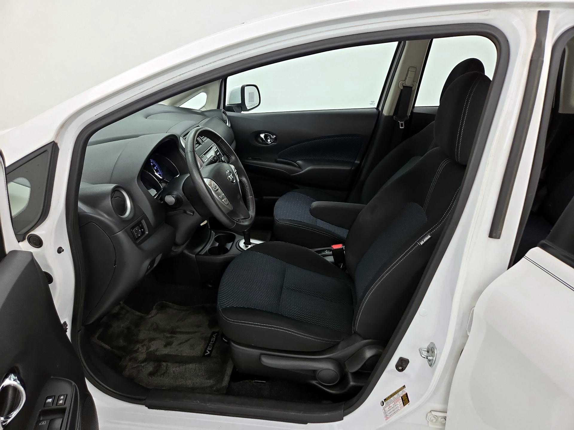 Thumbnail: 2014 Nissan Versa Note - 11