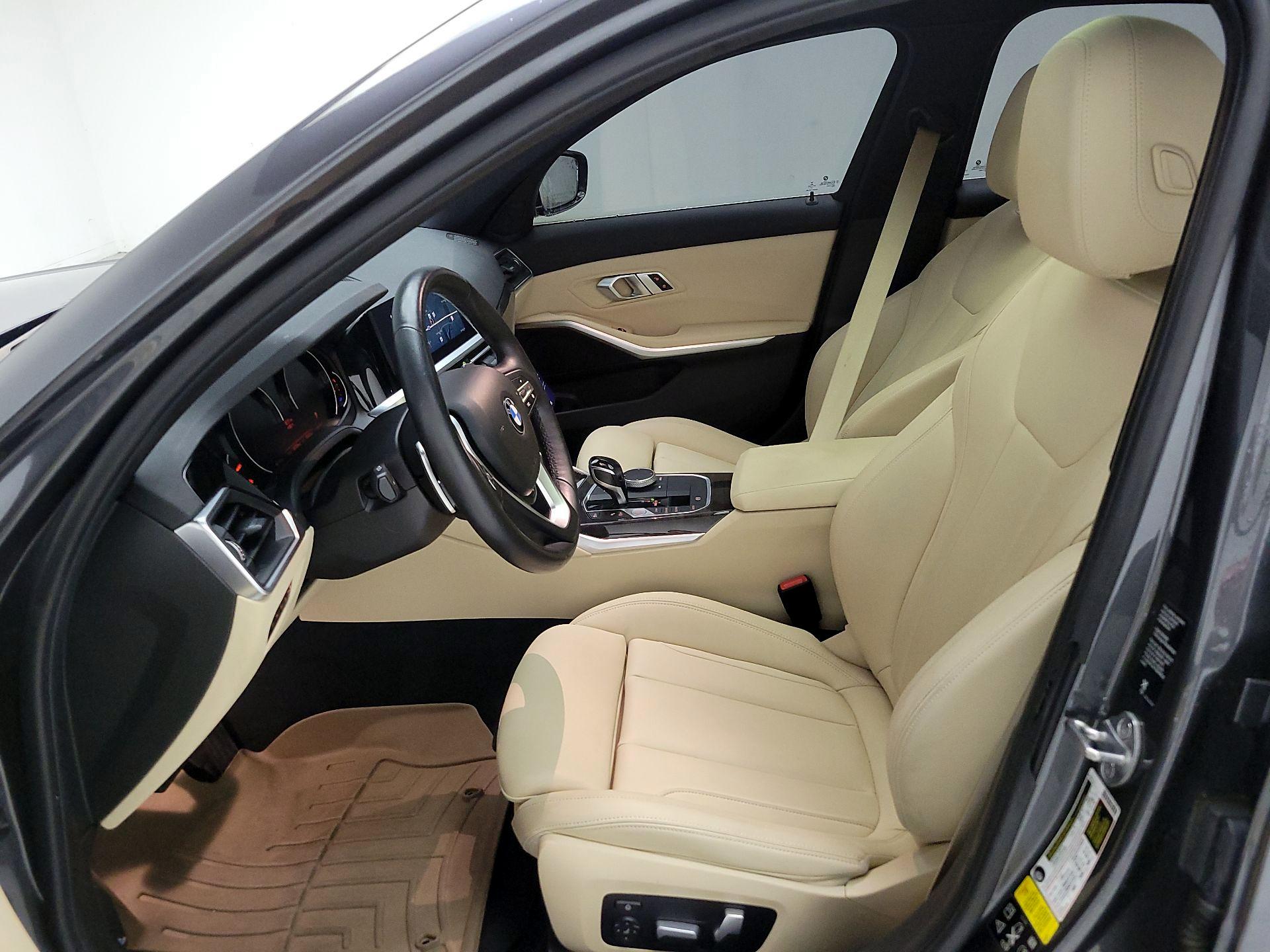 Thumbnail: 2020 BMW 3 Series - 11