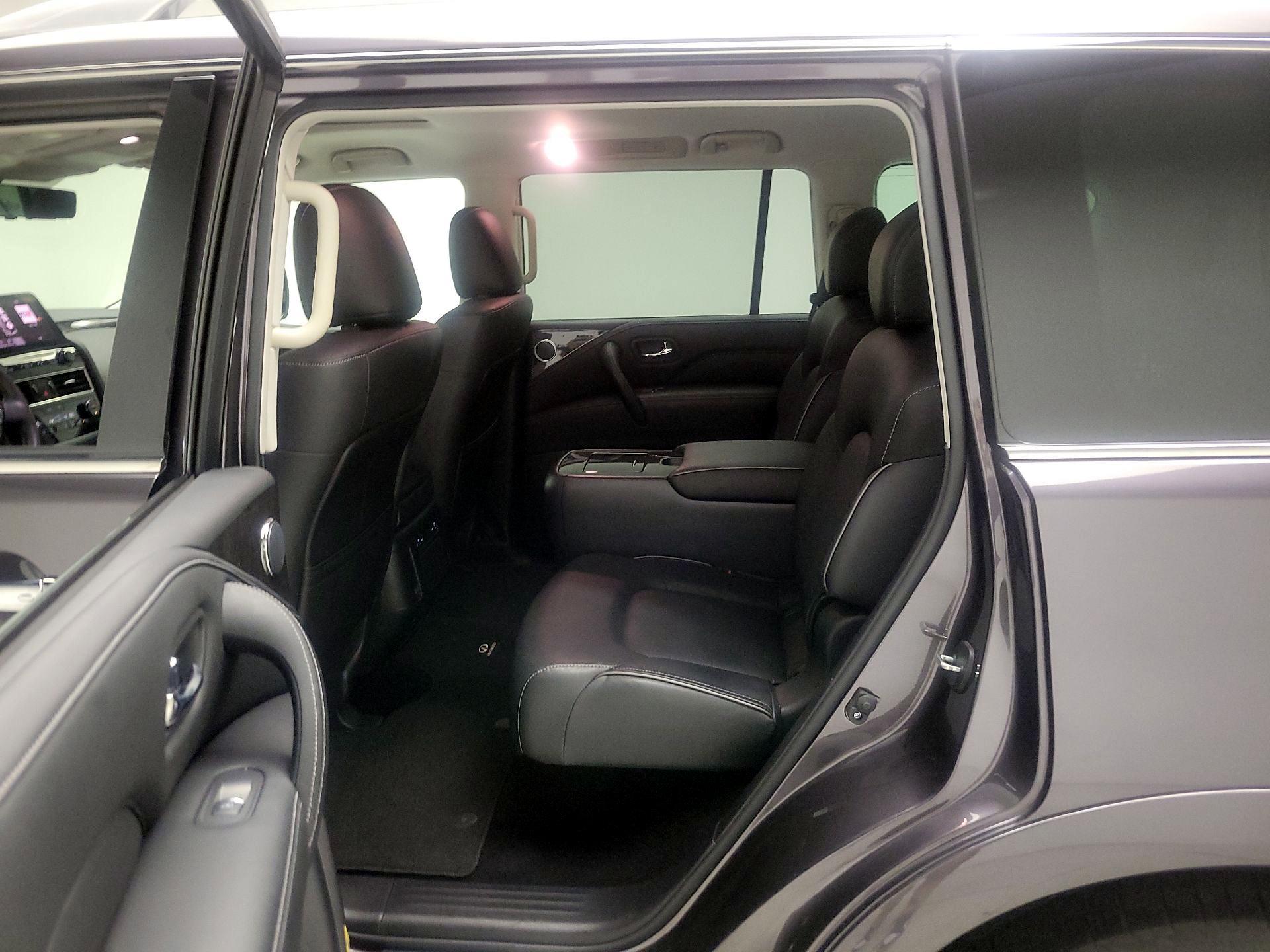 Thumbnail: 2023 INFINITI QX80 - 20