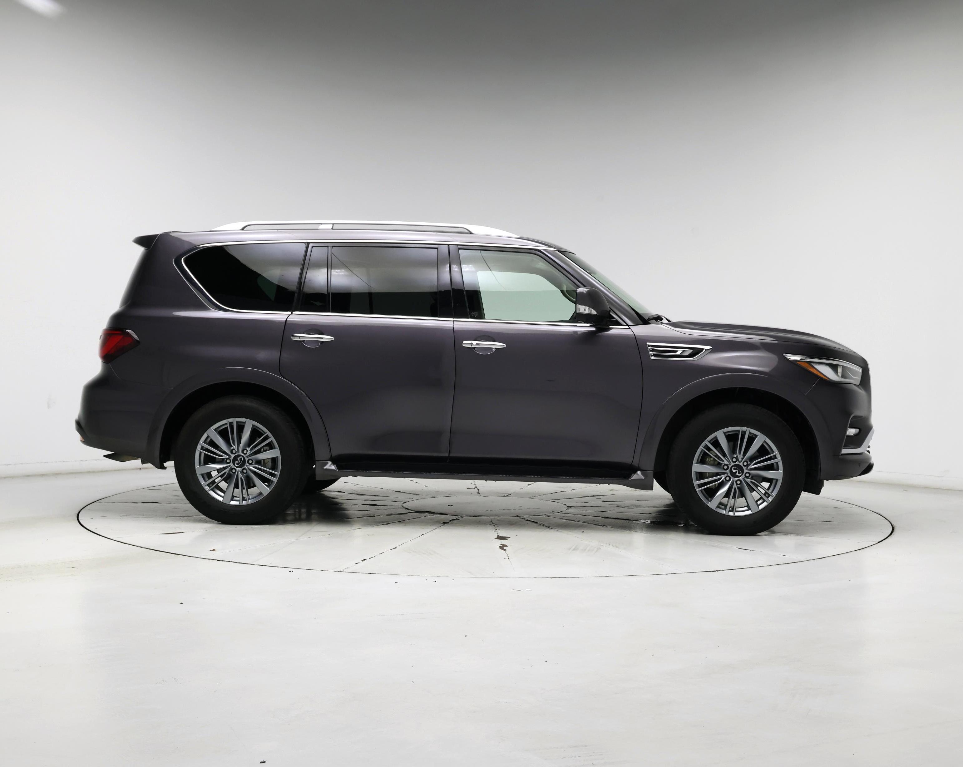 Thumbnail: 2023 INFINITI QX80 - 7