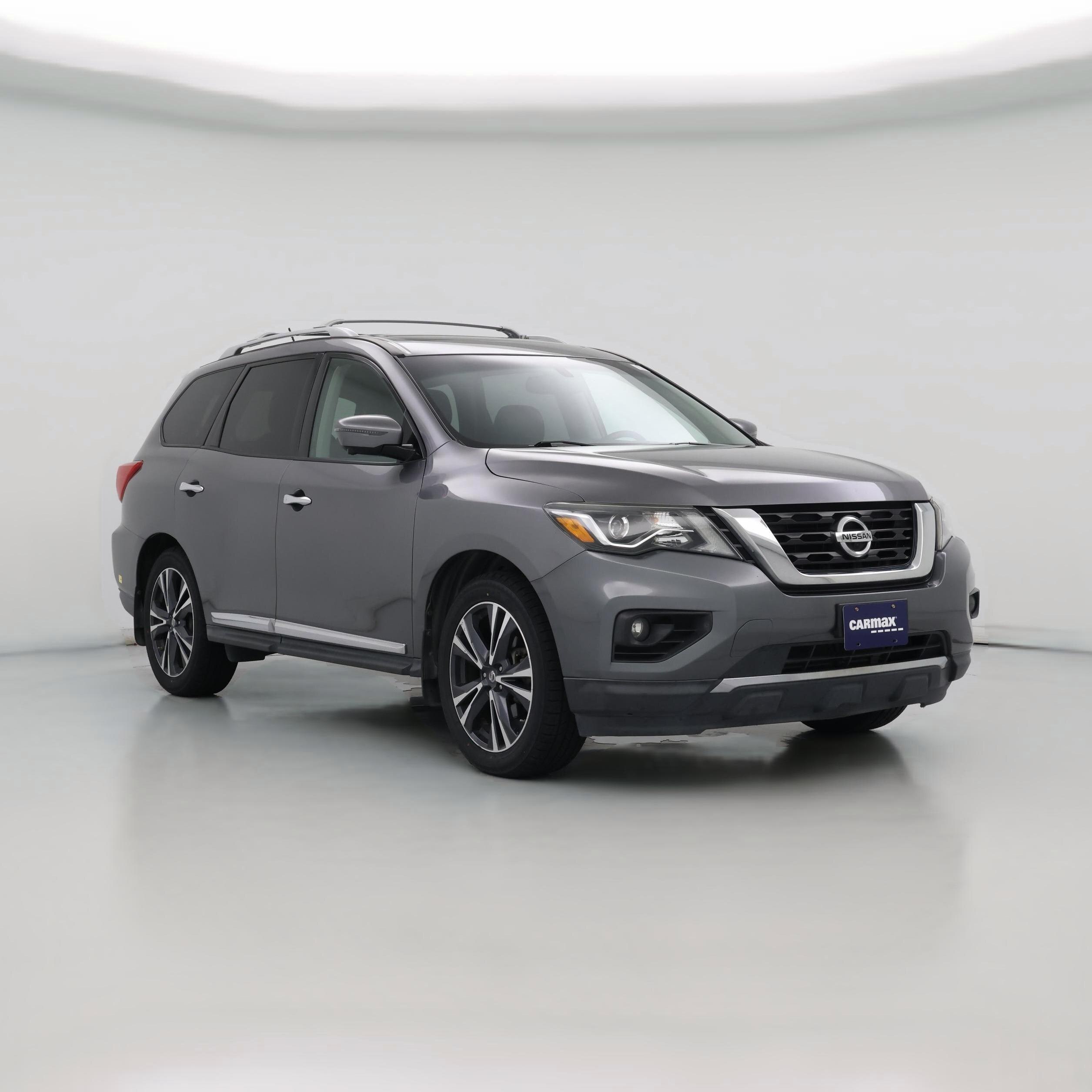 Thumbnail: 2017 Nissan Pathfinder - 1