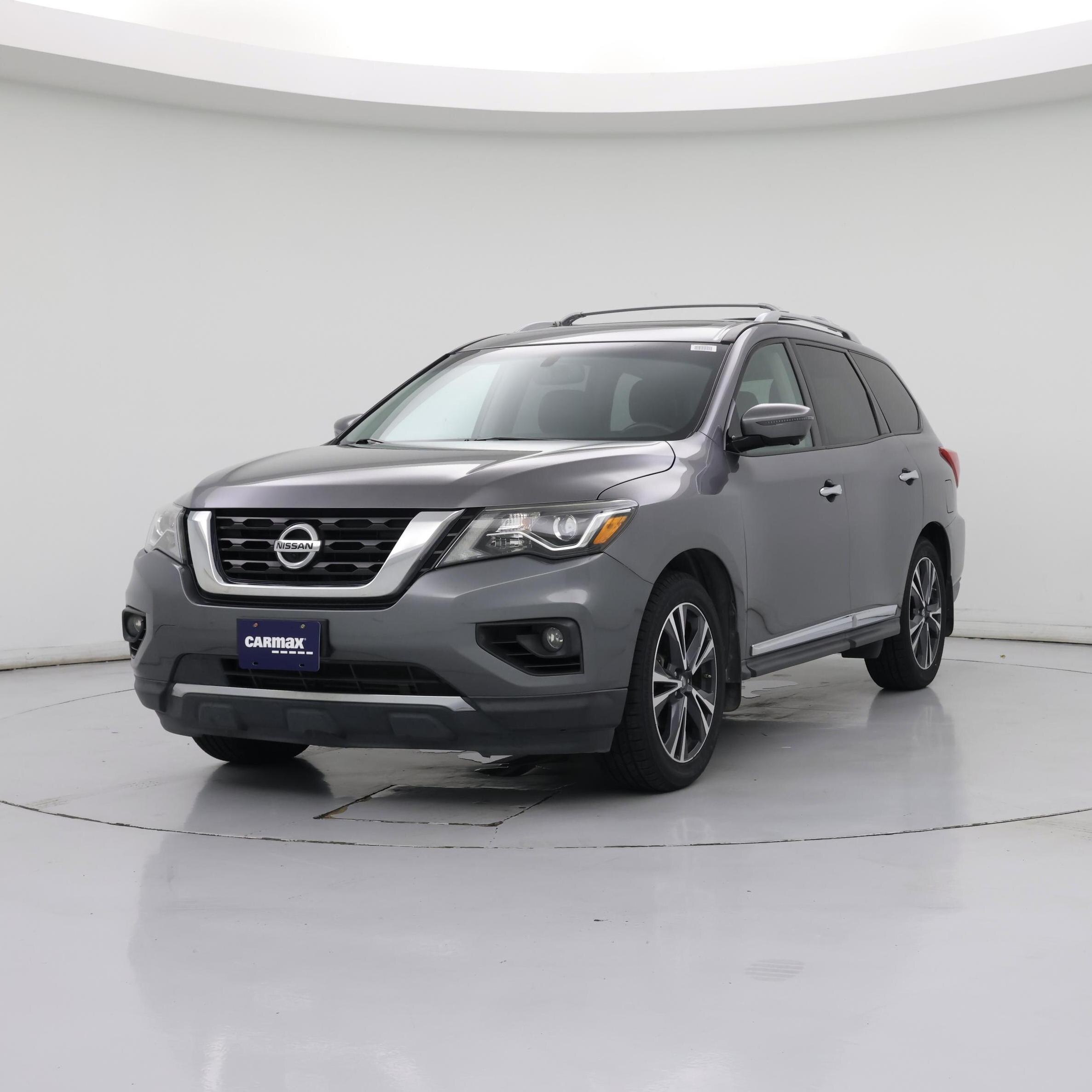 Thumbnail: 2017 Nissan Pathfinder - 4