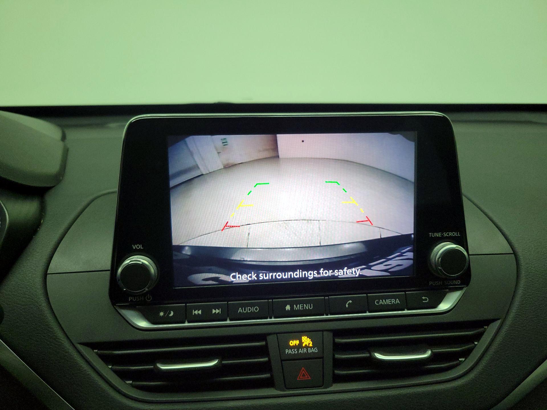 Thumbnail: 2020 Nissan Altima - 14