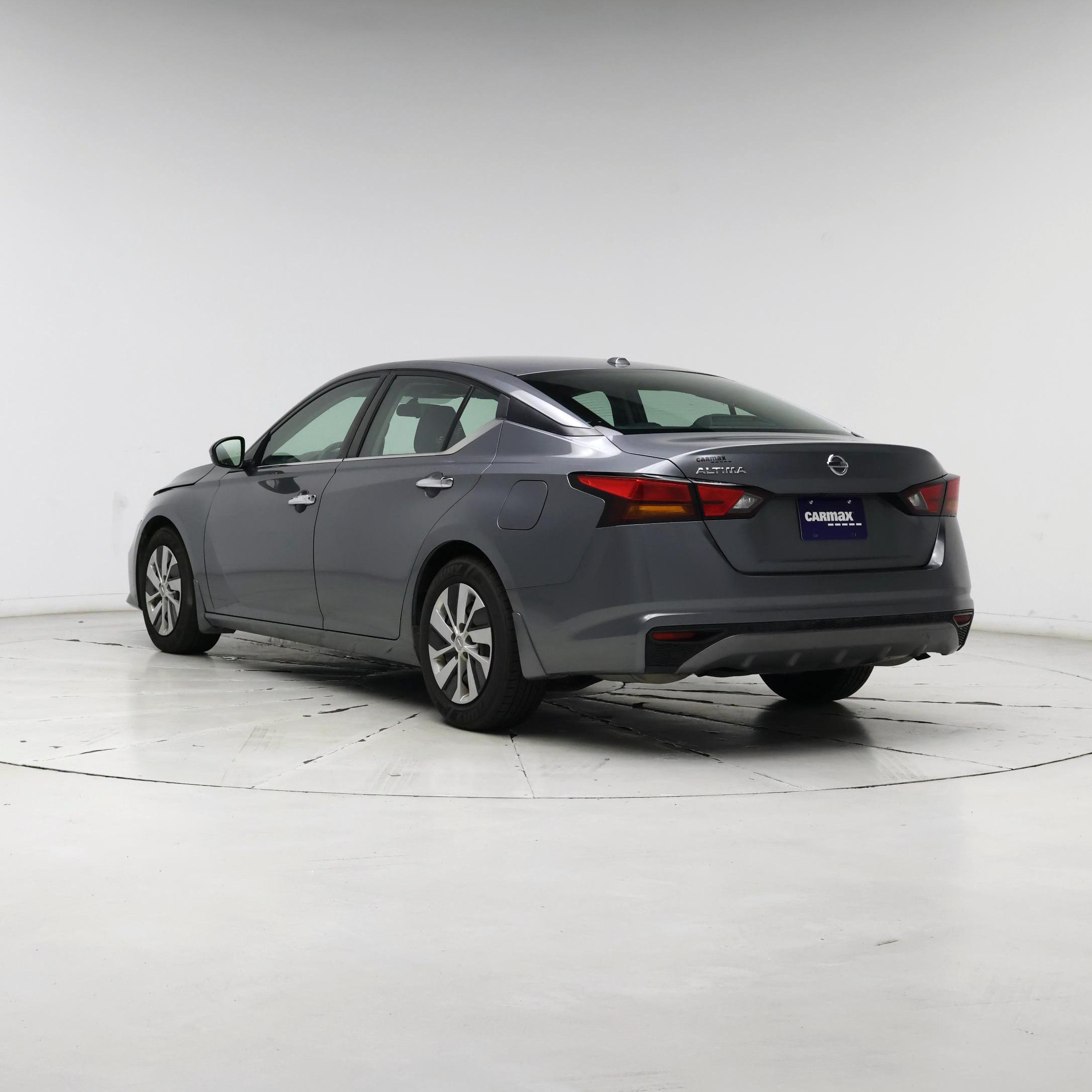 Thumbnail: 2020 Nissan Altima - 2