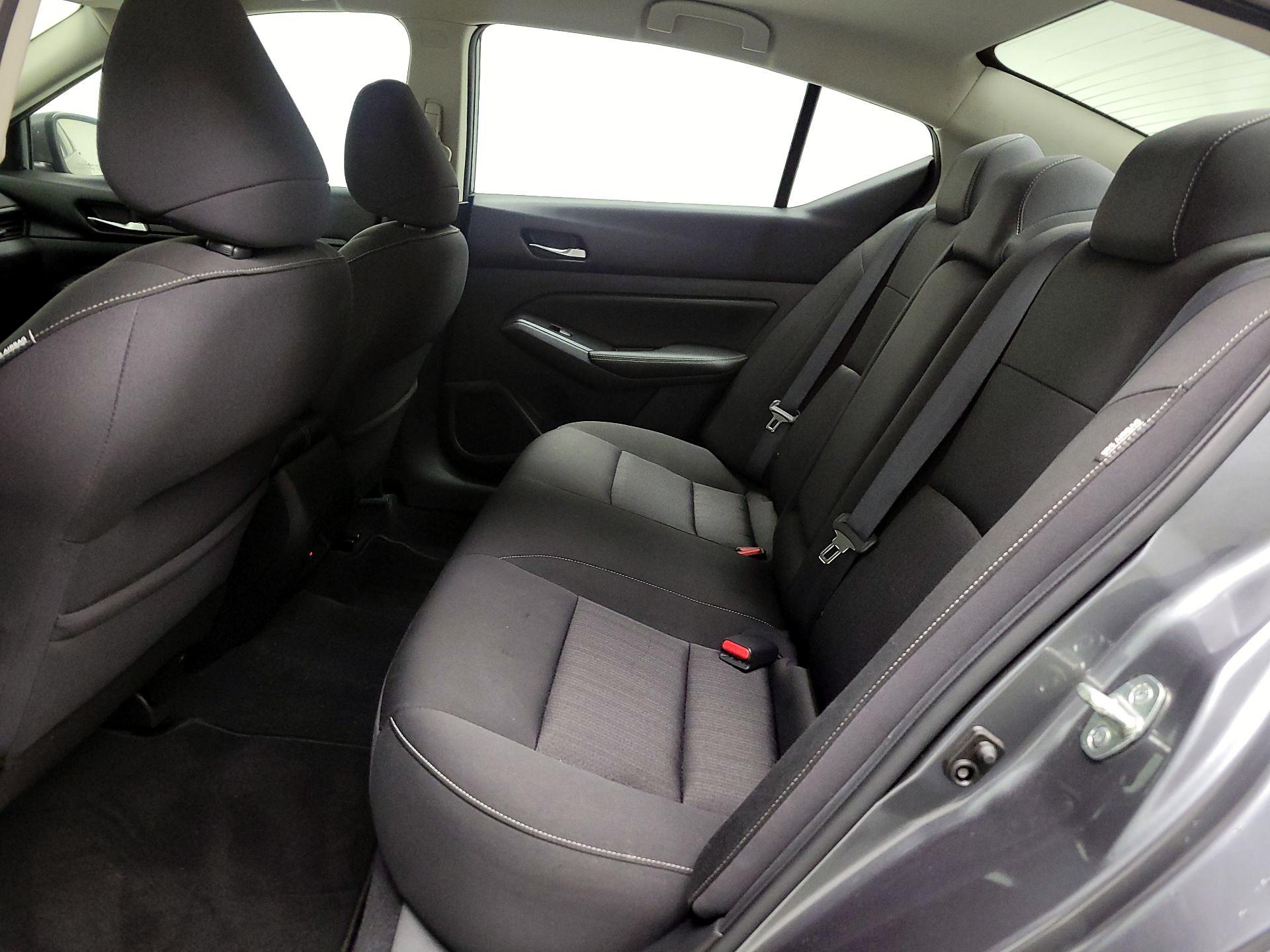 Thumbnail: 2020 Nissan Altima - 19