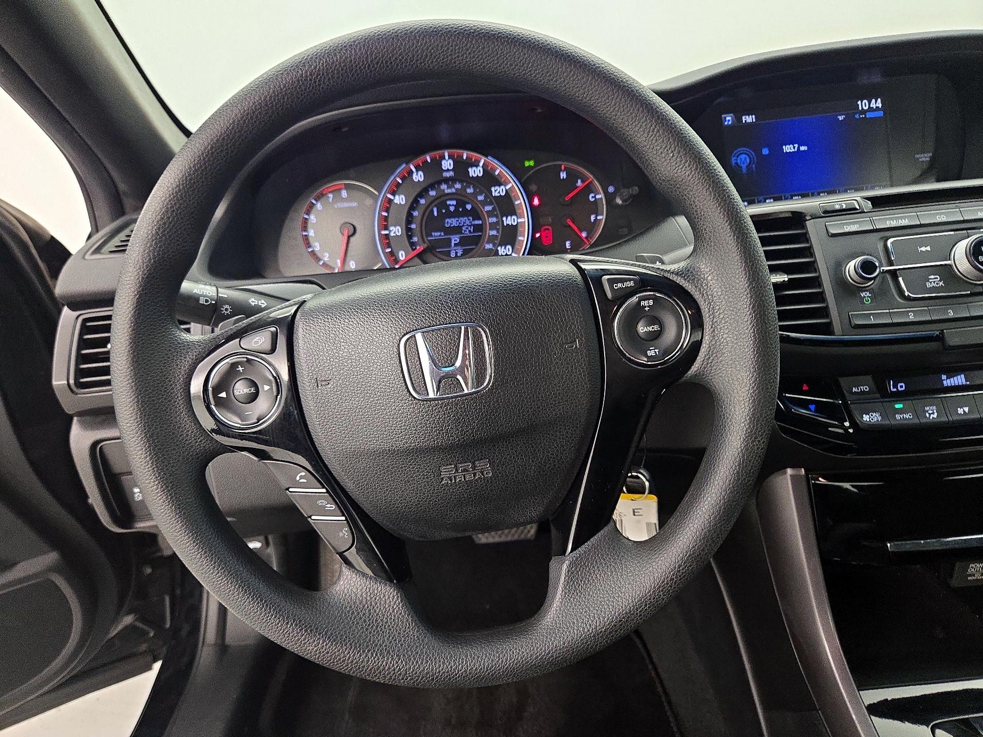 Thumbnail: 2016 Honda Accord - 10
