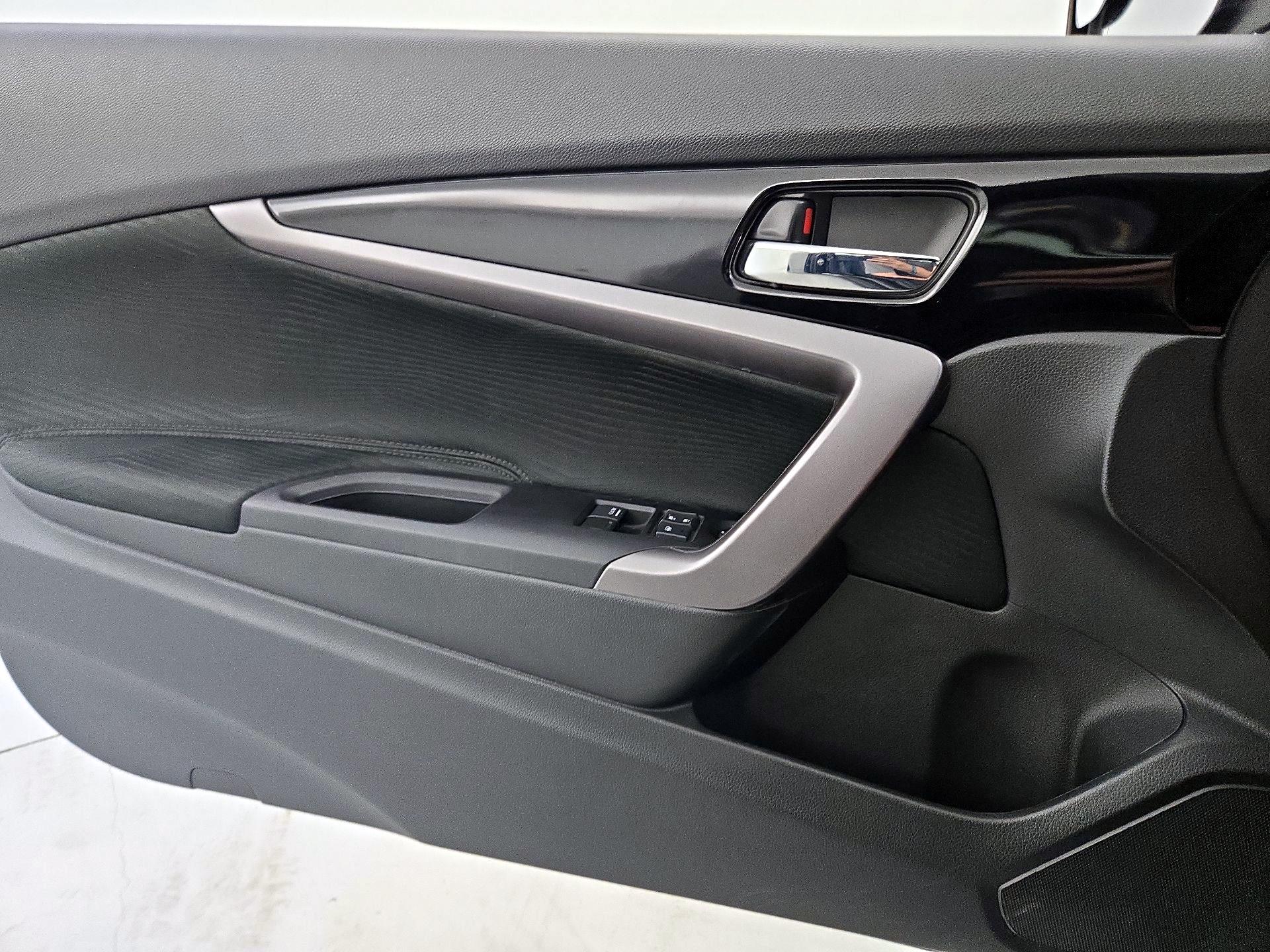 Thumbnail: 2016 Honda Accord - 12