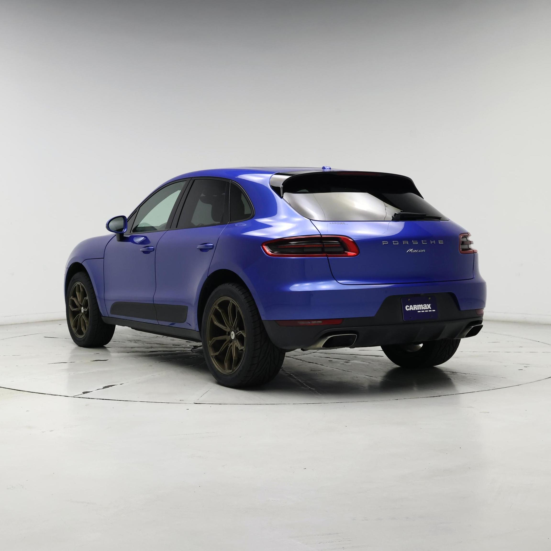 Thumbnail: 2018 Porsche Macan - 2