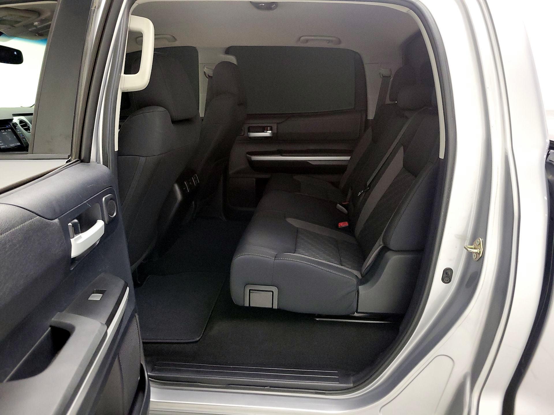 Thumbnail: 2016 Toyota Tundra - 19