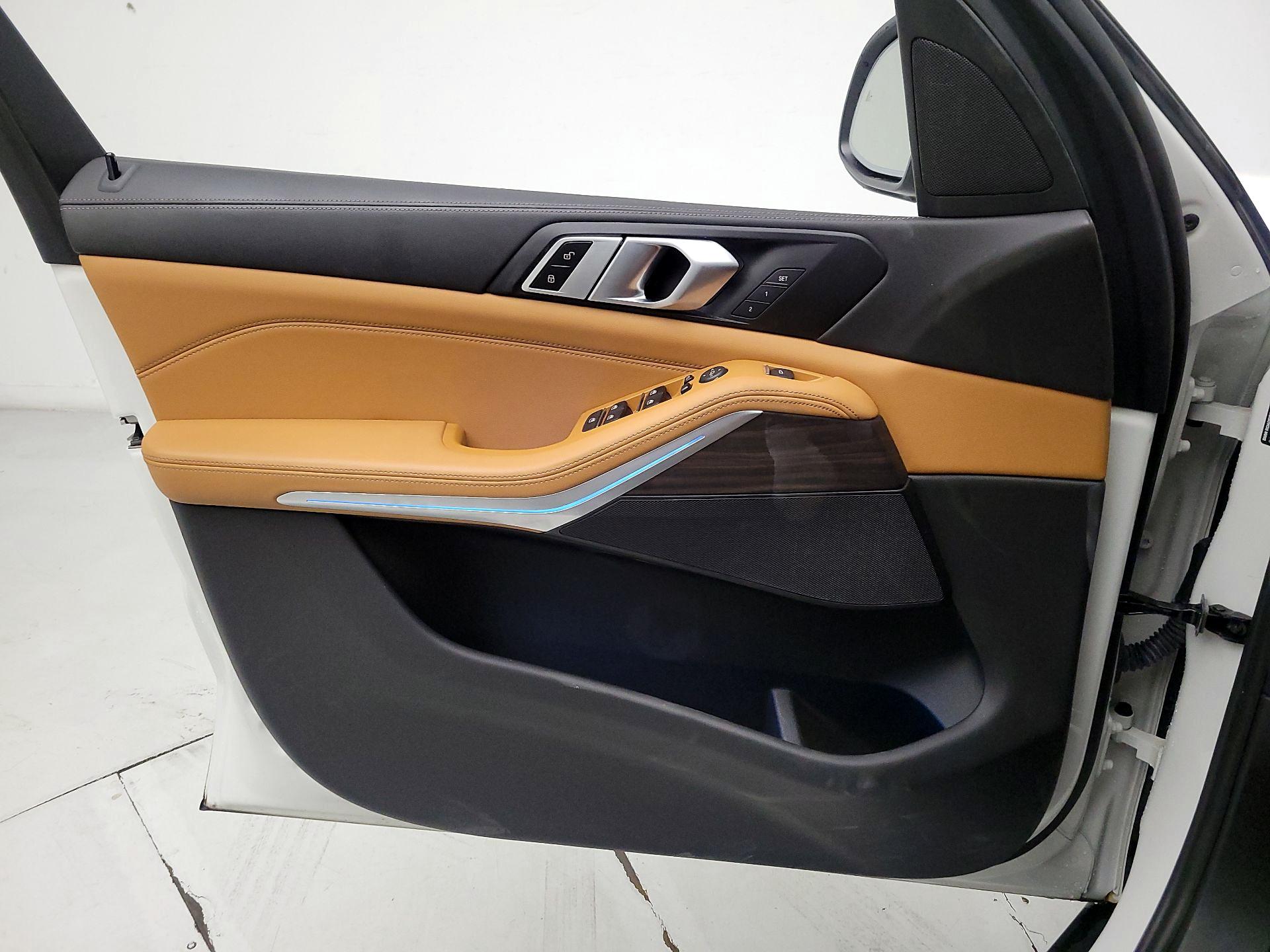 Thumbnail: 2024 BMW X5 - 12