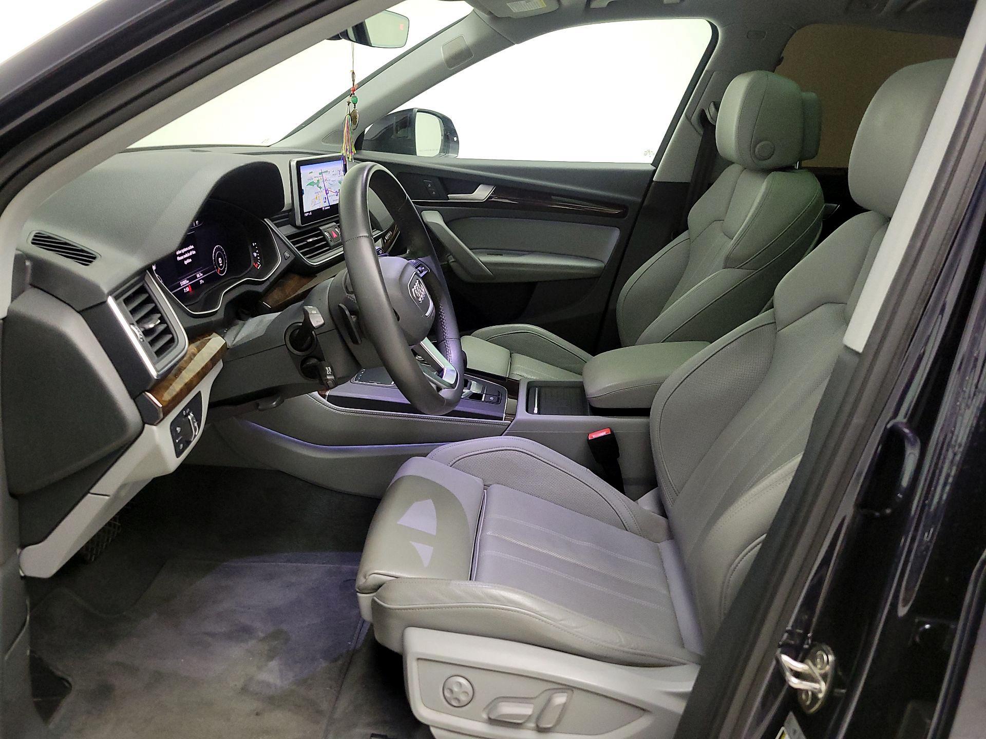 Thumbnail: 2019 Audi Q5 - 11