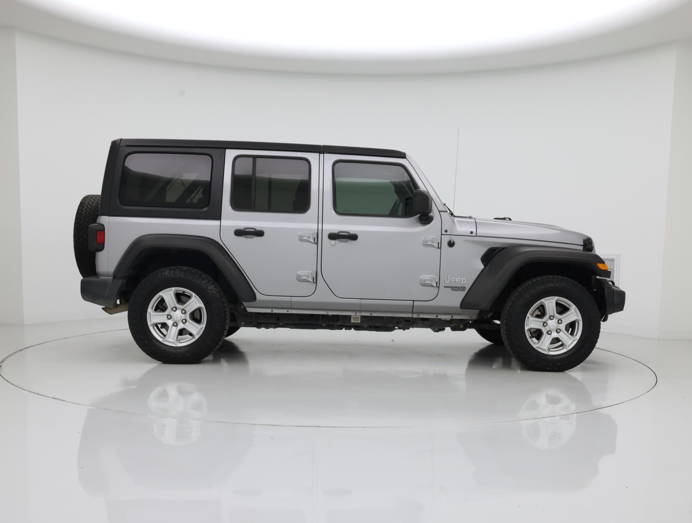 Thumbnail: 2021 Jeep Wrangler - 7