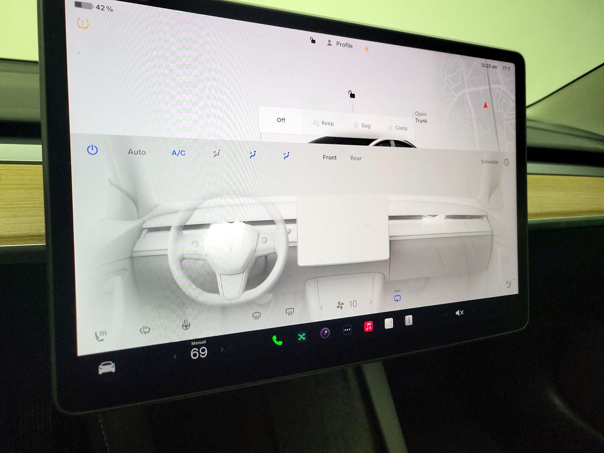 Thumbnail: 2023 Tesla Model 3 - 17