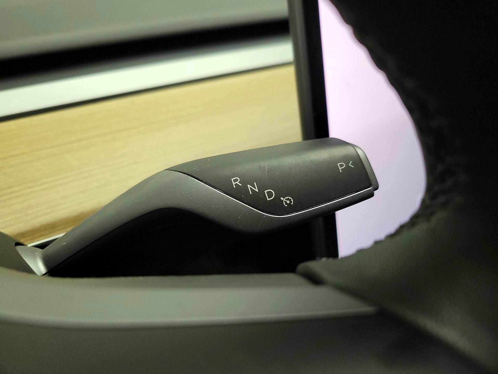 Thumbnail: 2023 Tesla Model 3 - 18