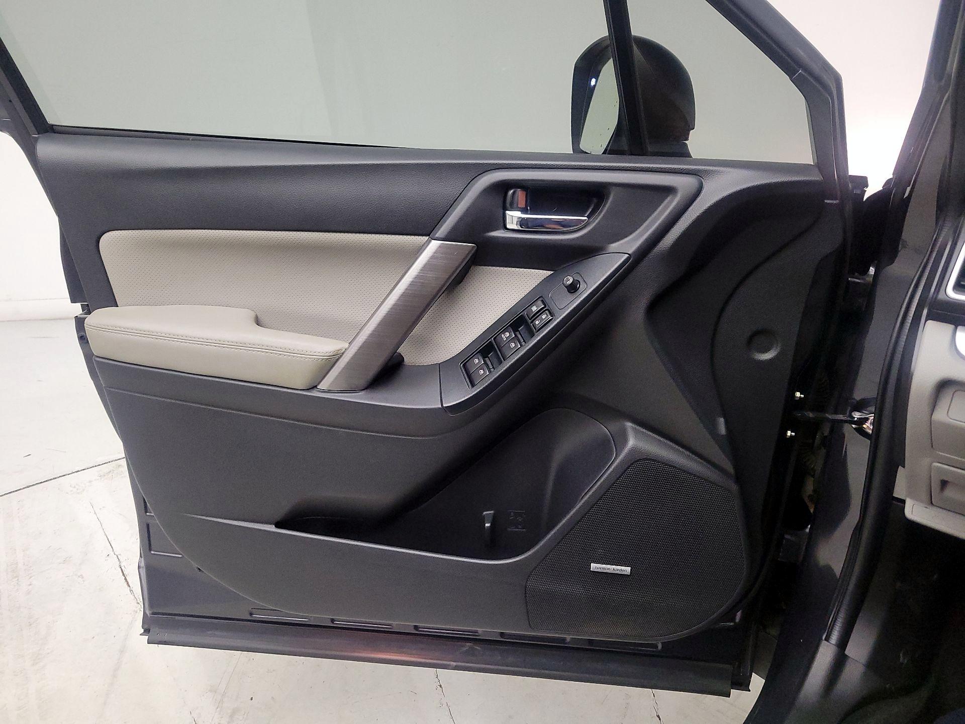 Thumbnail: 2016 Subaru Forester - 12