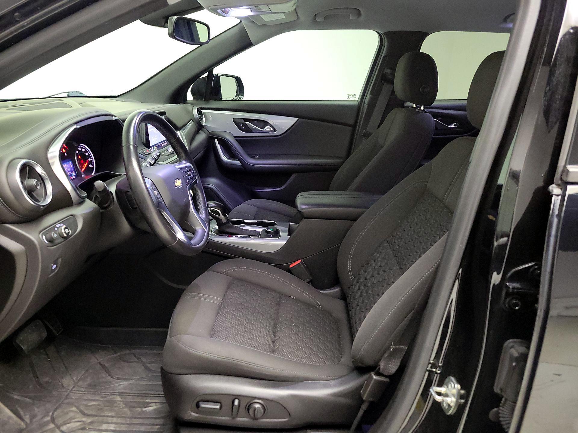 Thumbnail: 2020 Chevrolet Blazer - 11