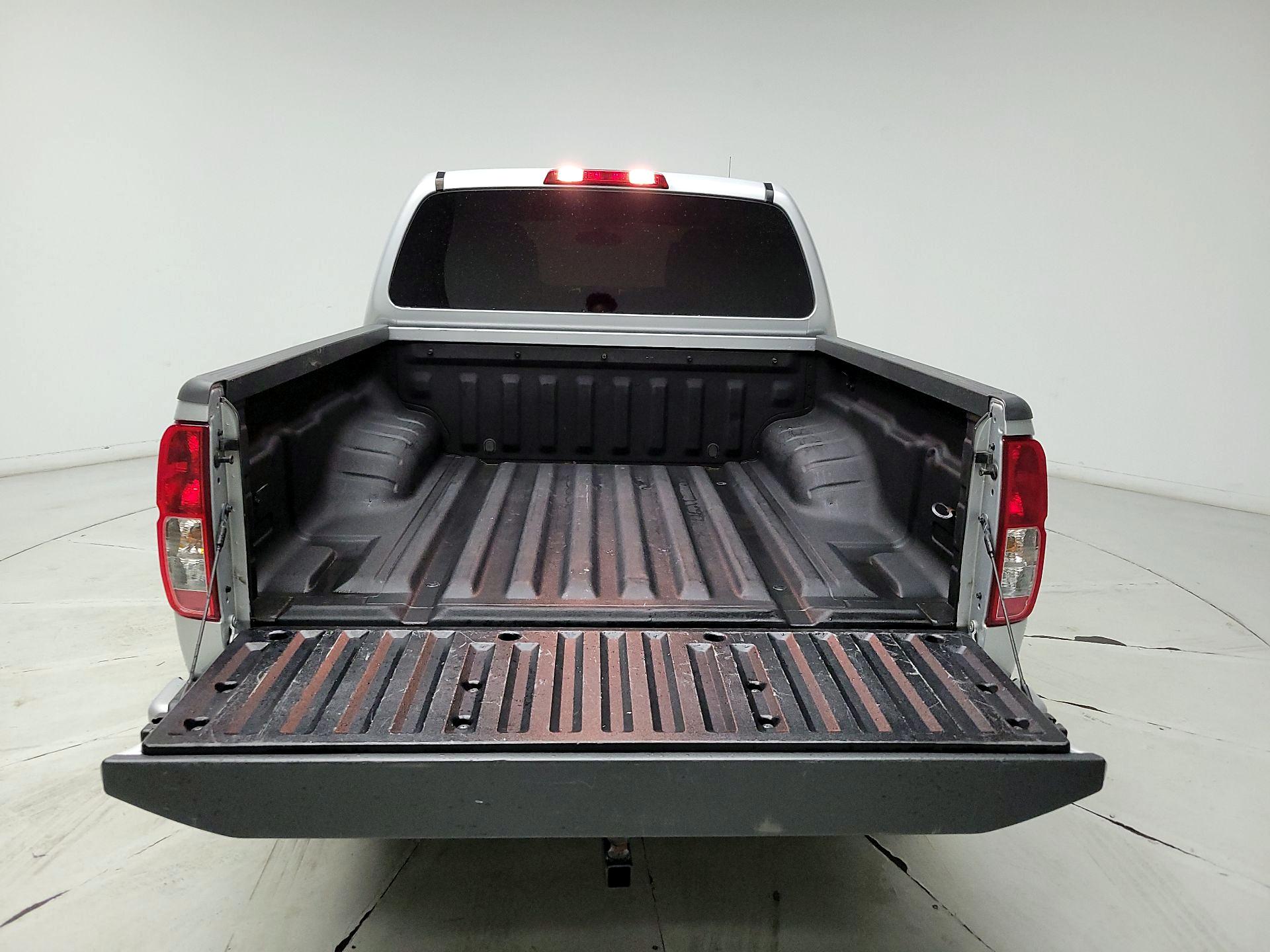 Thumbnail: 2018 Nissan Frontier - 20
