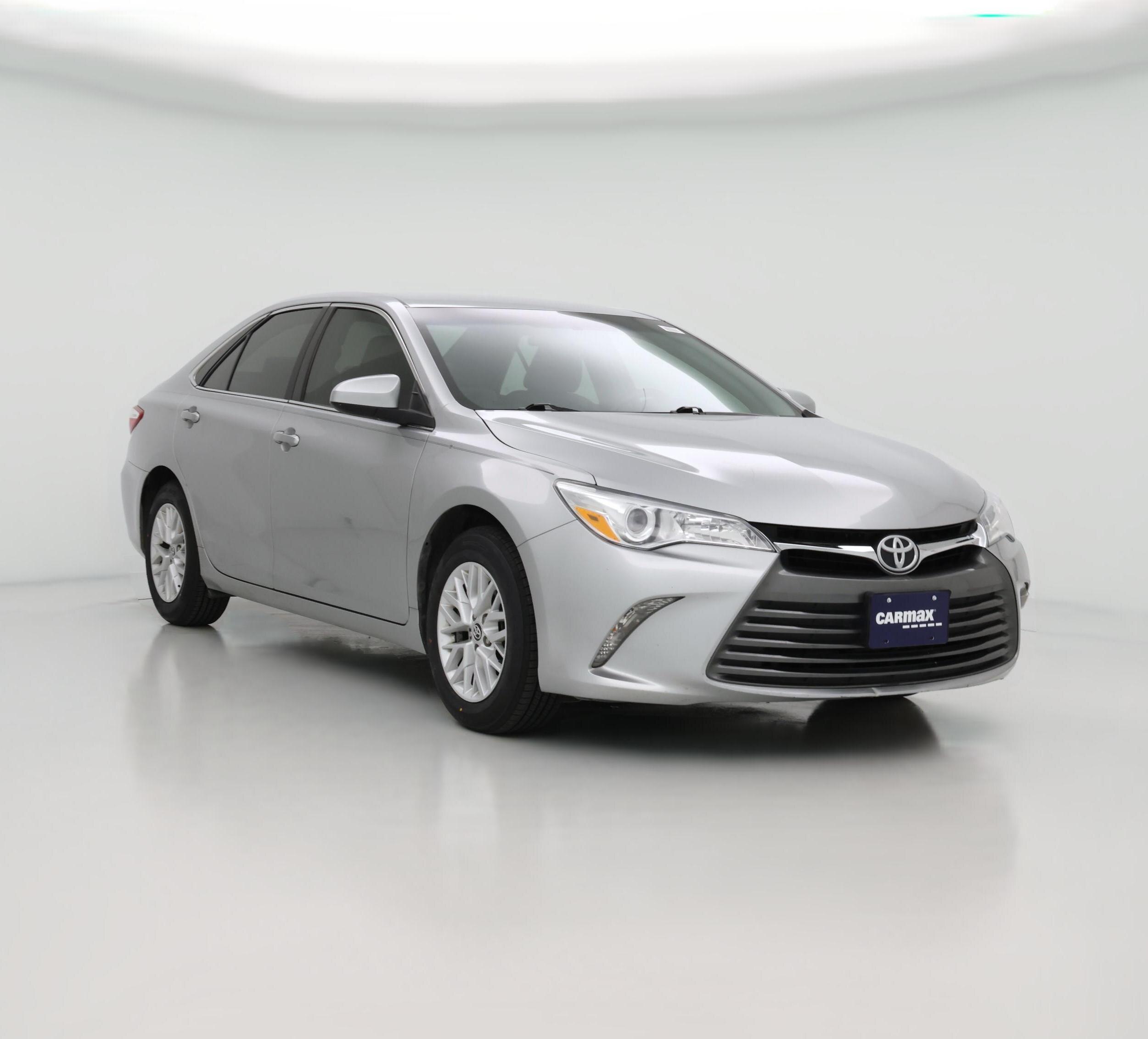 Thumbnail: 2016 Toyota Camry - 1