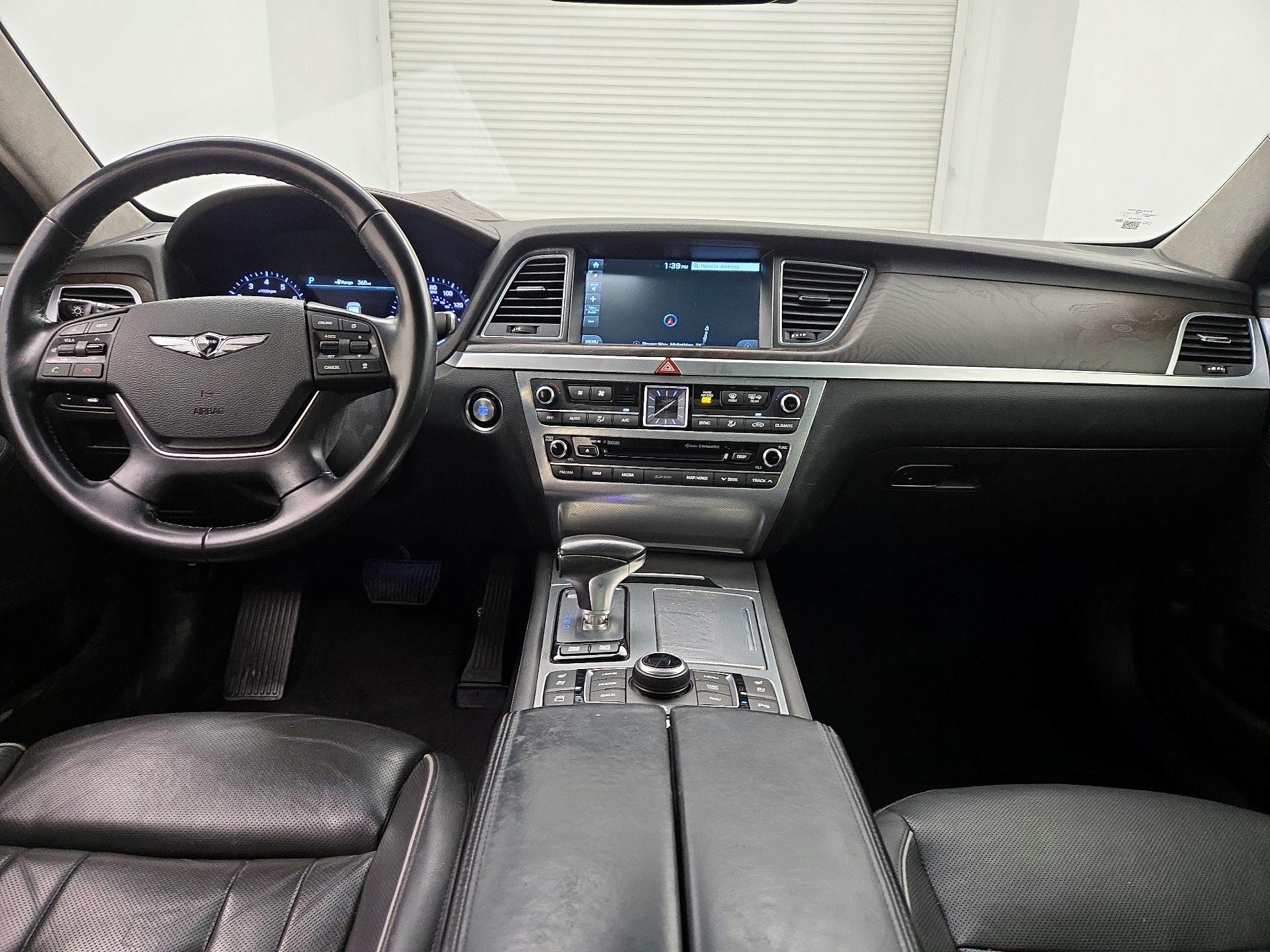 Thumbnail: 2018 Genesis G80 - 9