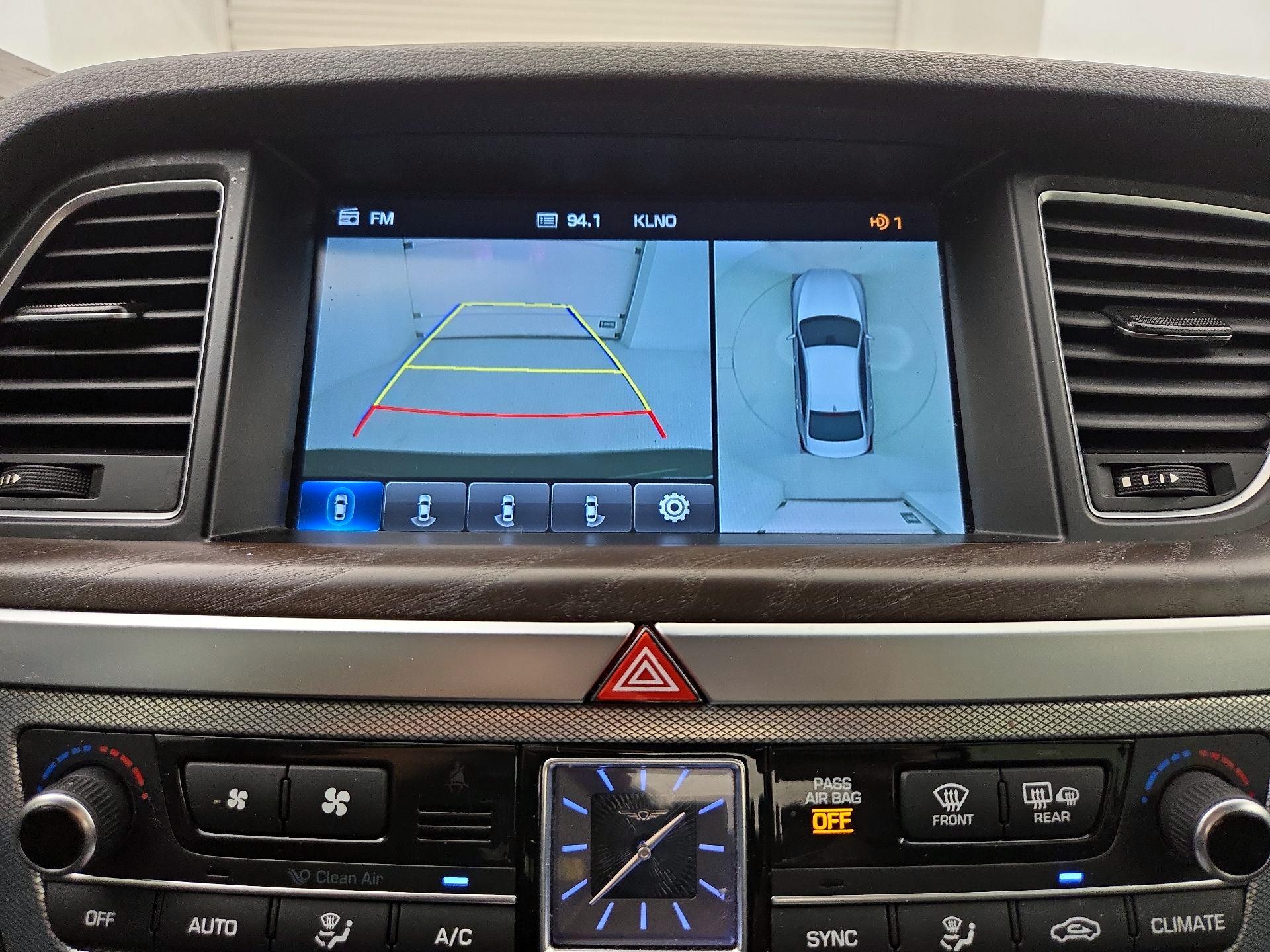 Thumbnail: 2018 Genesis G80 - 15