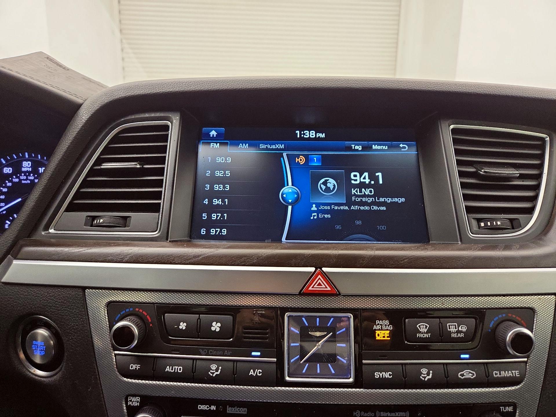 Thumbnail: 2018 Genesis G80 - 16