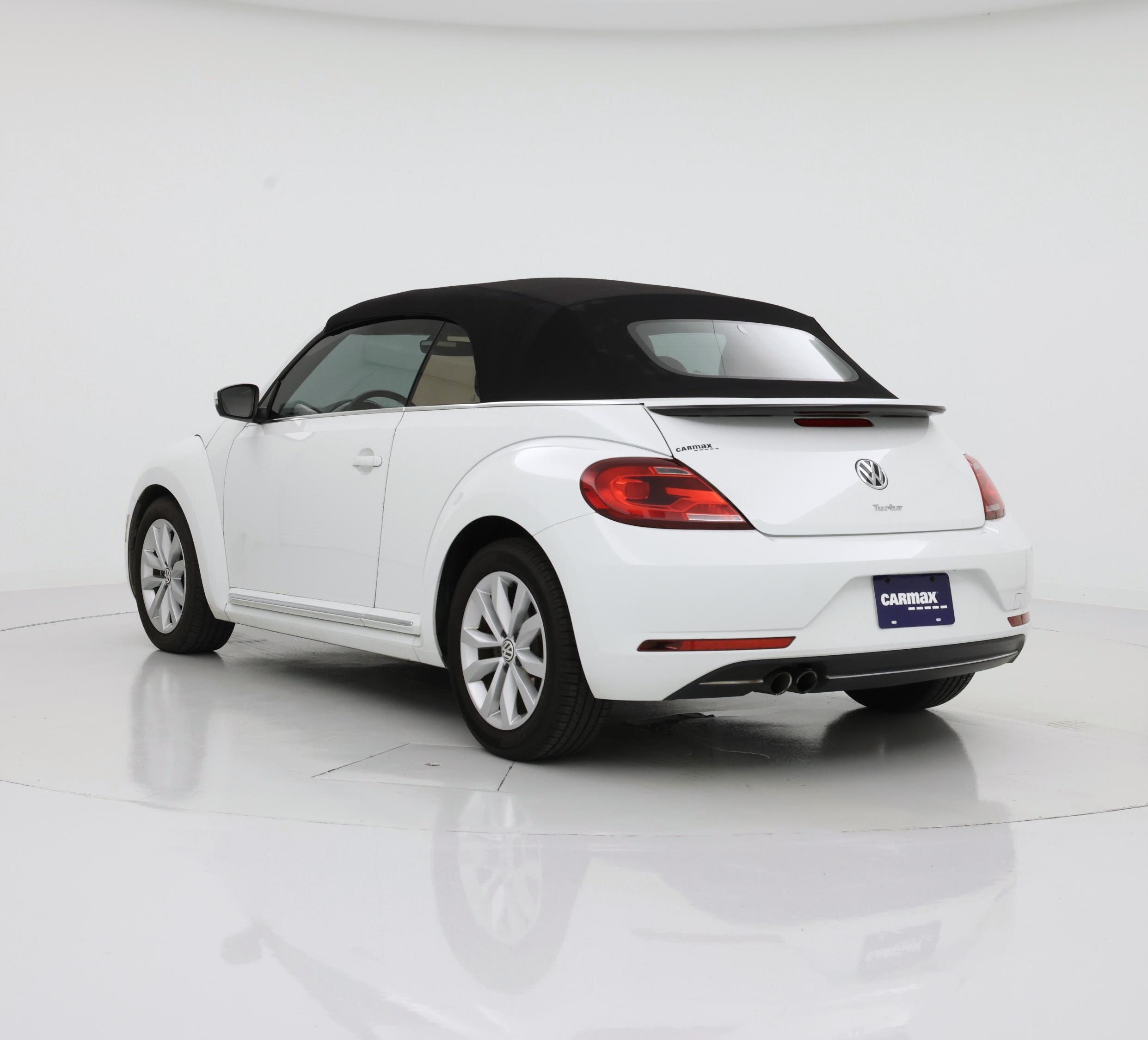 Thumbnail: 2017 Volkswagen Beetle - 2
