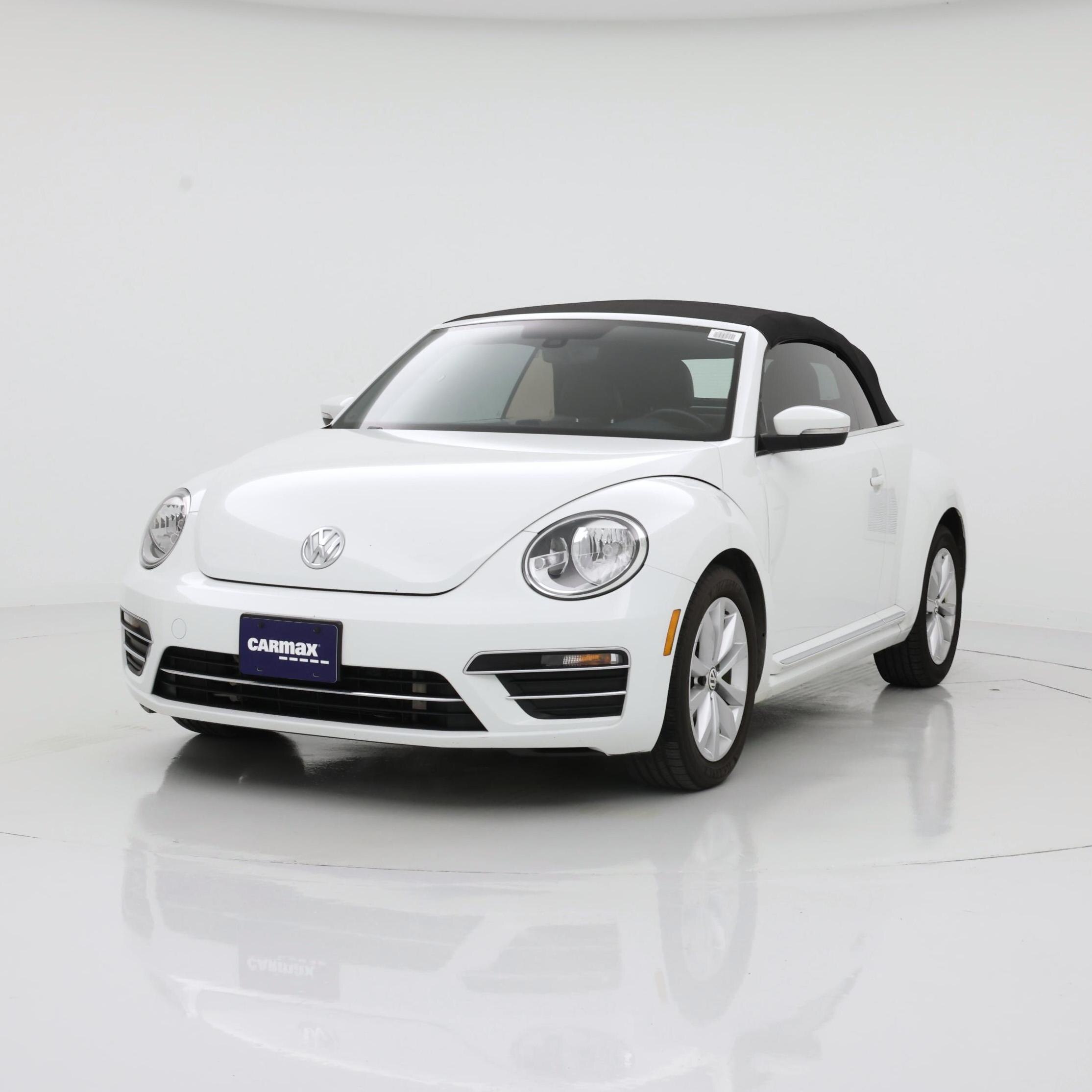 Thumbnail: 2017 Volkswagen Beetle - 4