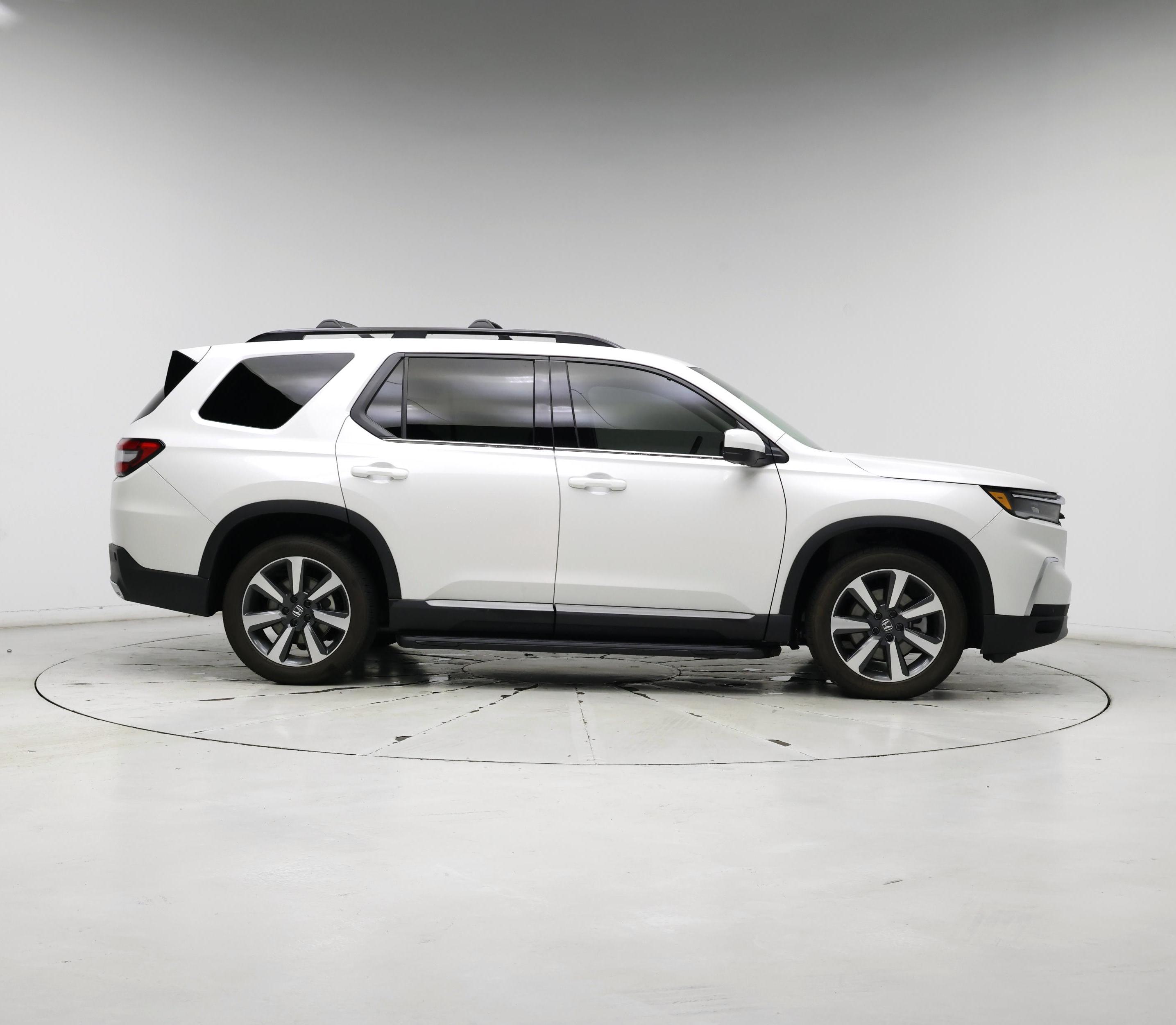 Thumbnail: 2023 Honda Pilot - 7