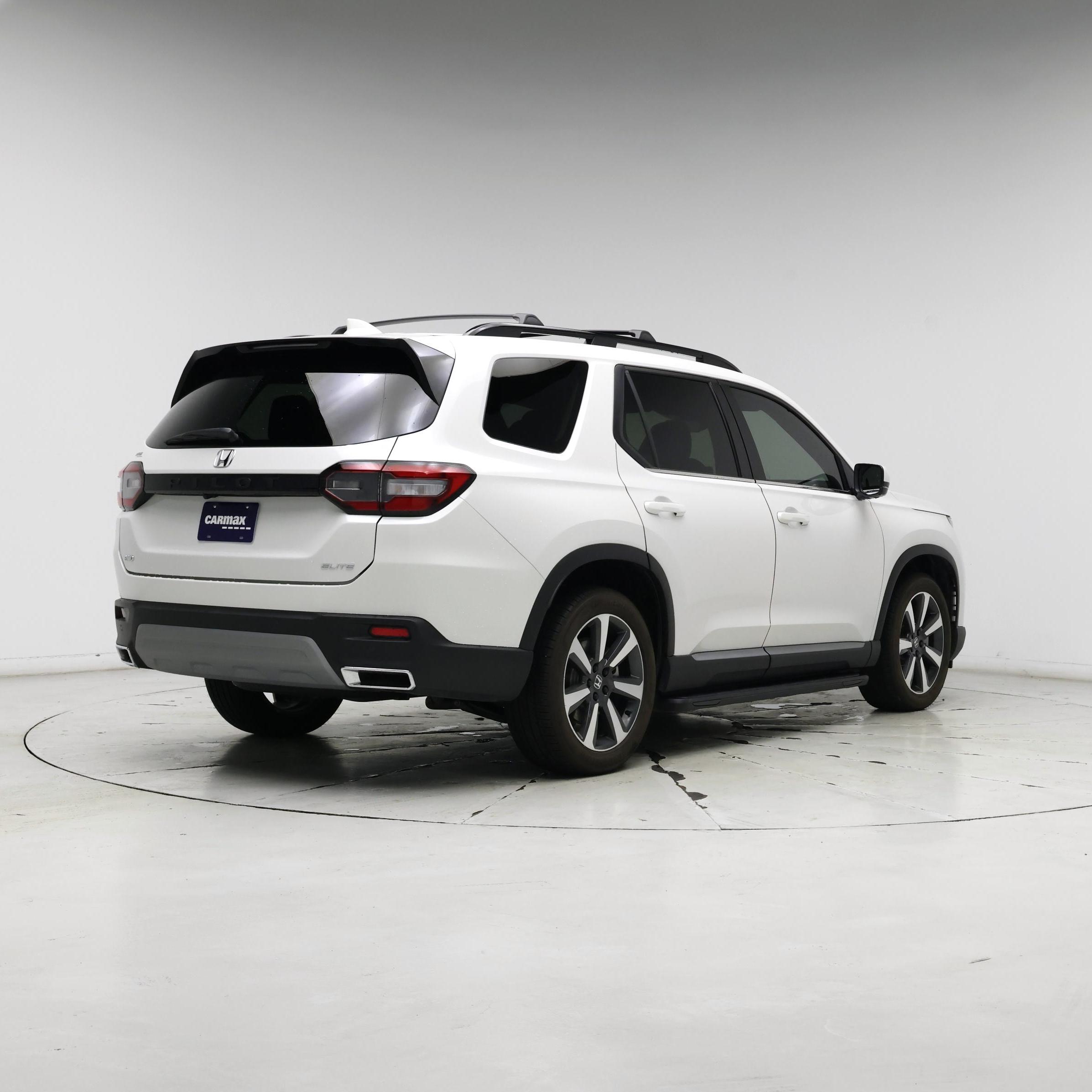 Thumbnail: 2023 Honda Pilot - 8