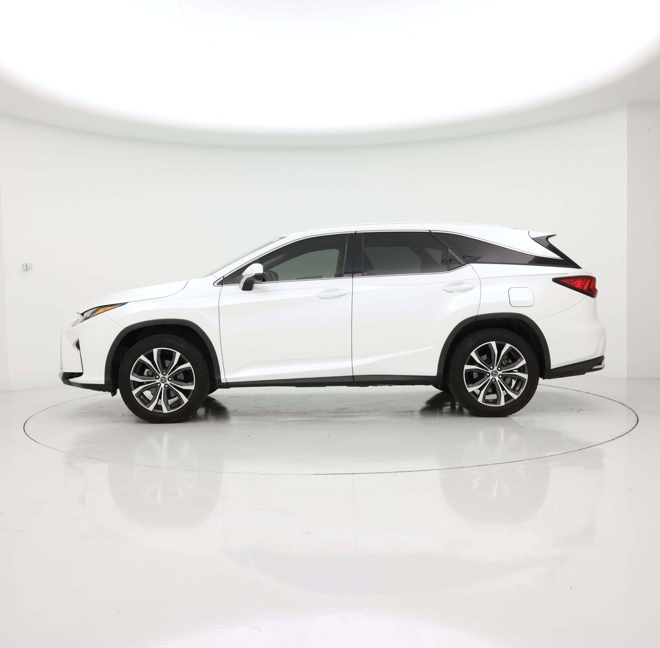 Thumbnail: 2018 Lexus RX - 3