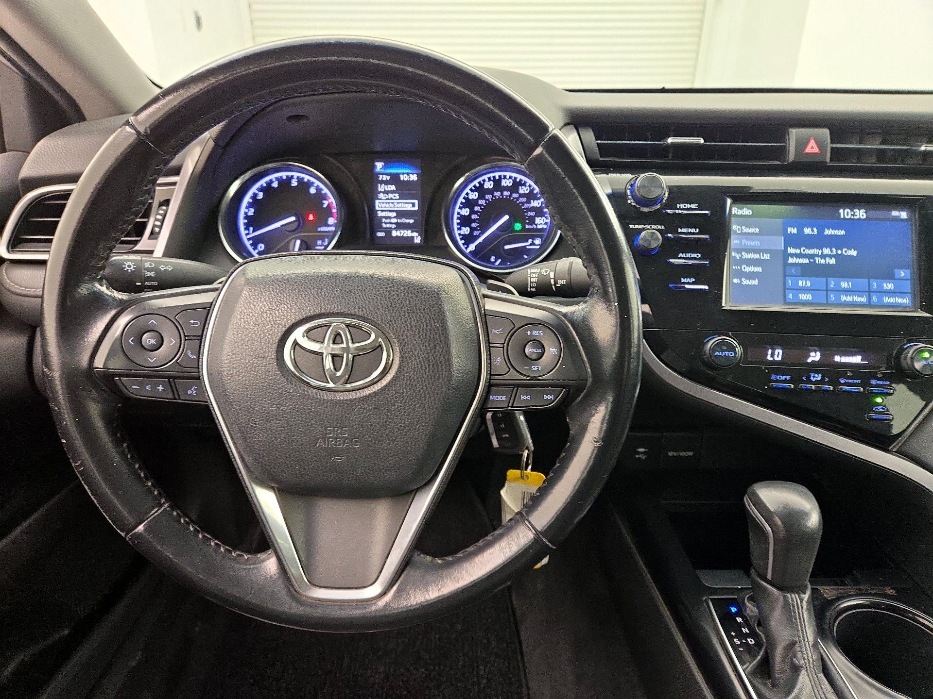 Thumbnail: 2019 Toyota Camry - 10