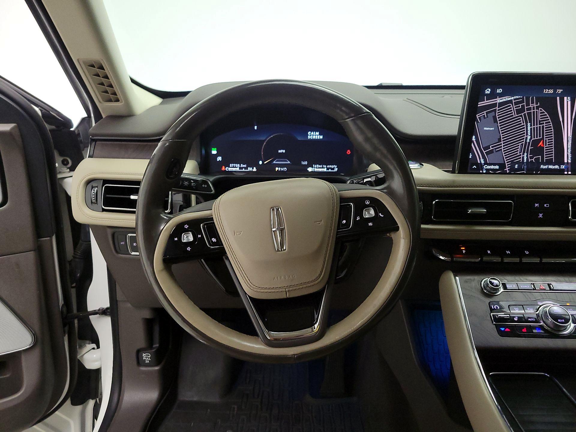 Thumbnail: 2020 Lincoln Aviator - 10