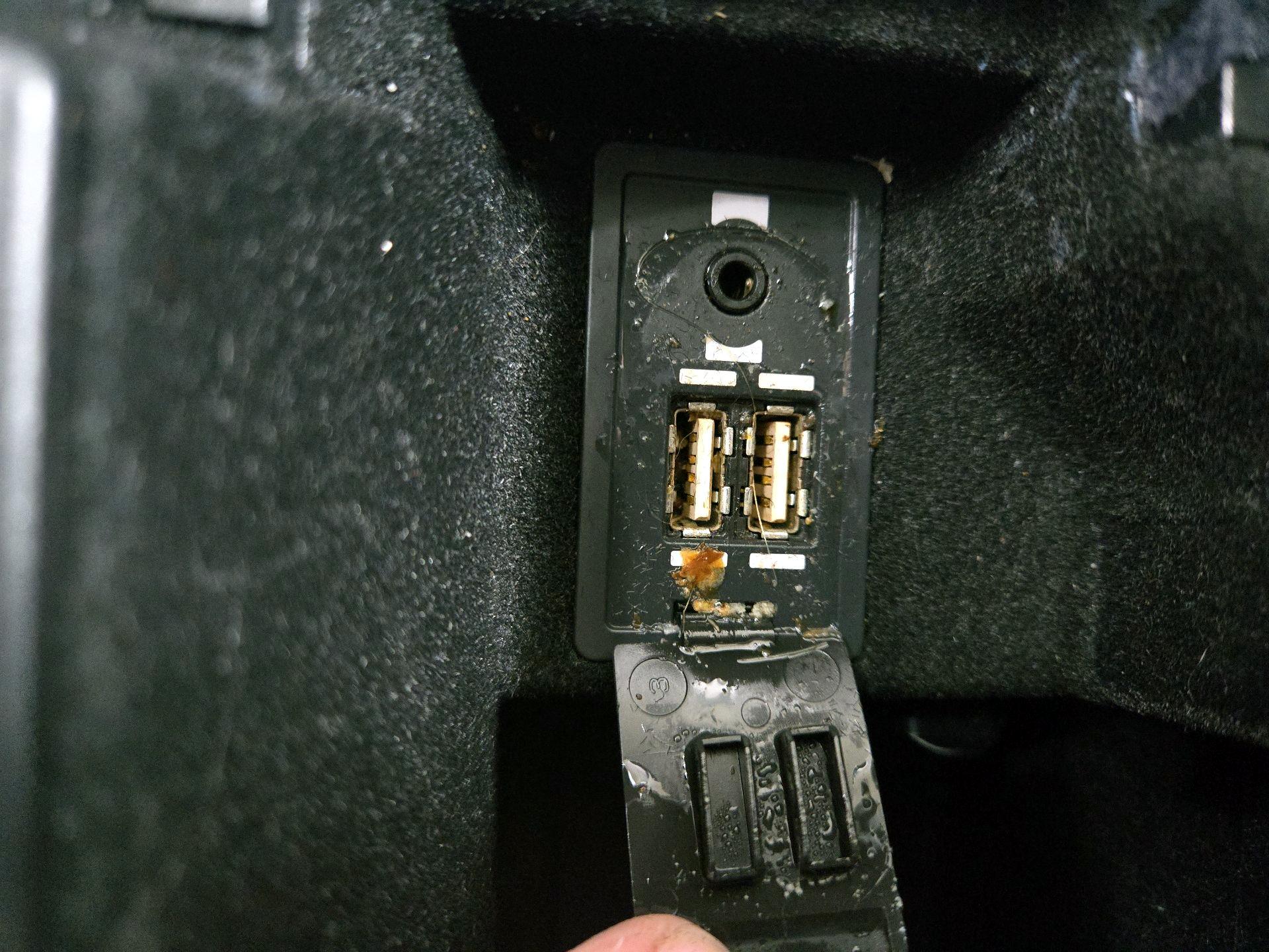 Thumbnail: 2015 Lexus IS - 18