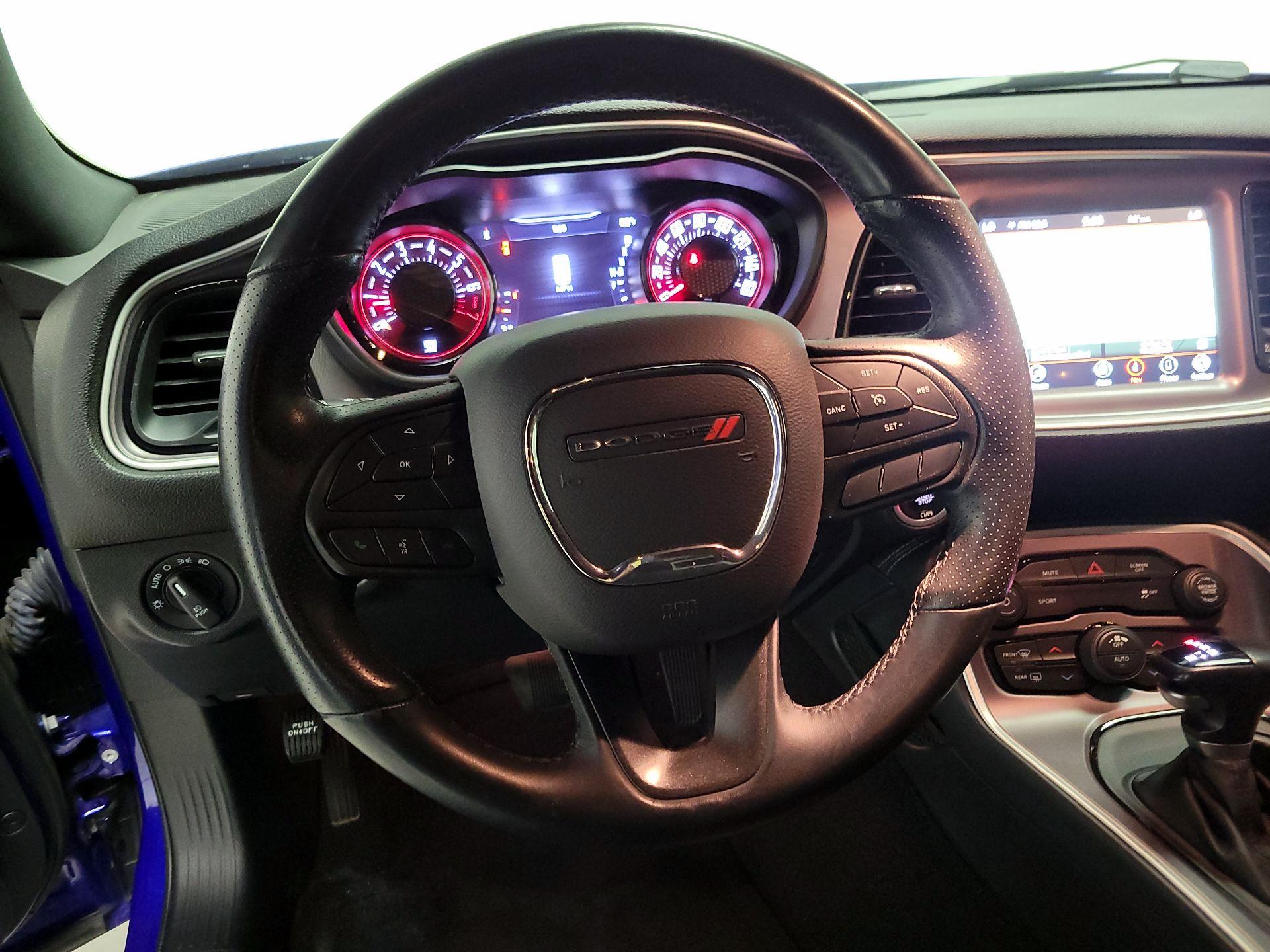 Thumbnail: 2022 Dodge Challenger - 10