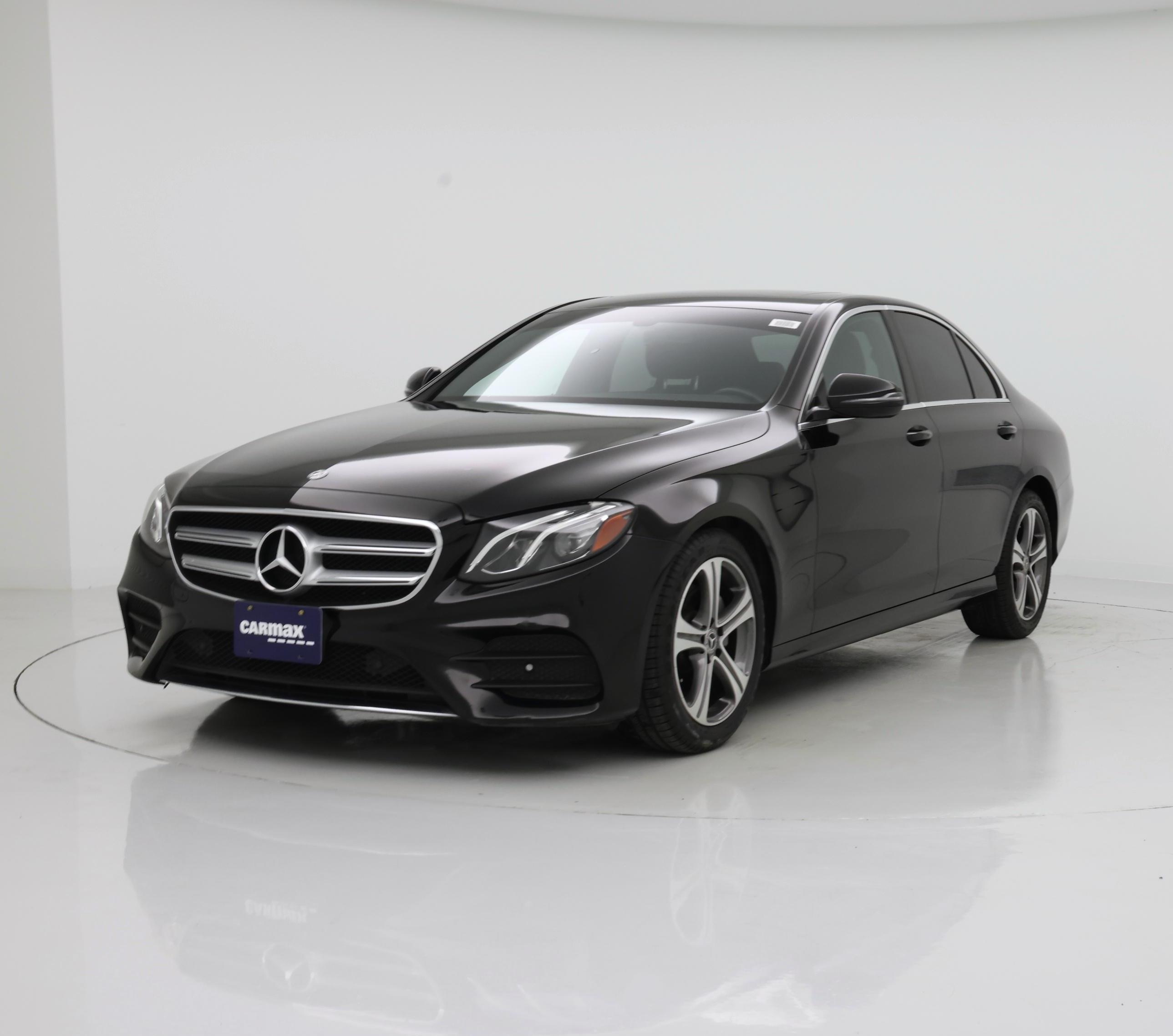 Thumbnail: 2019 Mercedes-Benz E-Class - 4