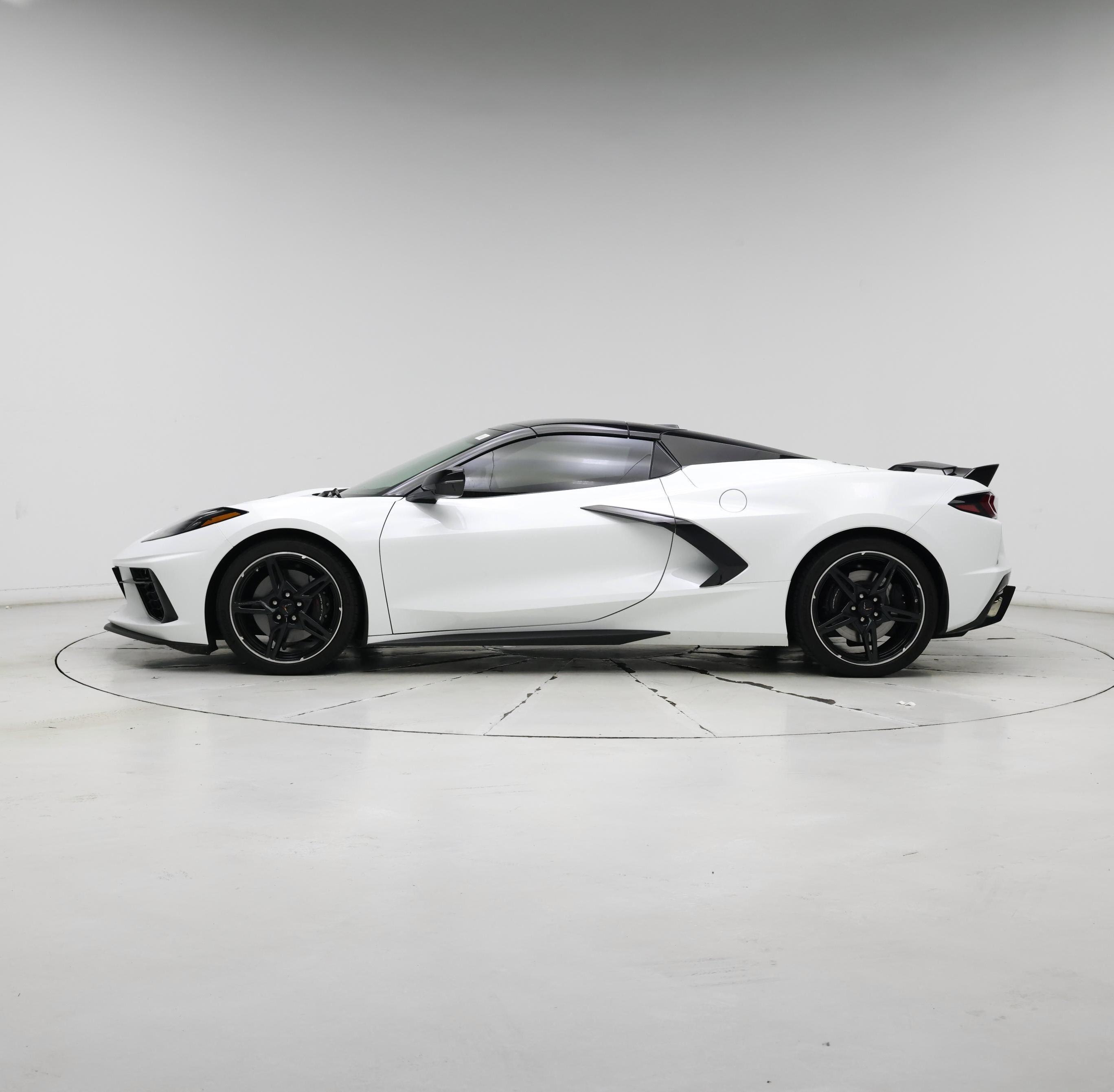 Thumbnail: 2021 Chevrolet Corvette - 3