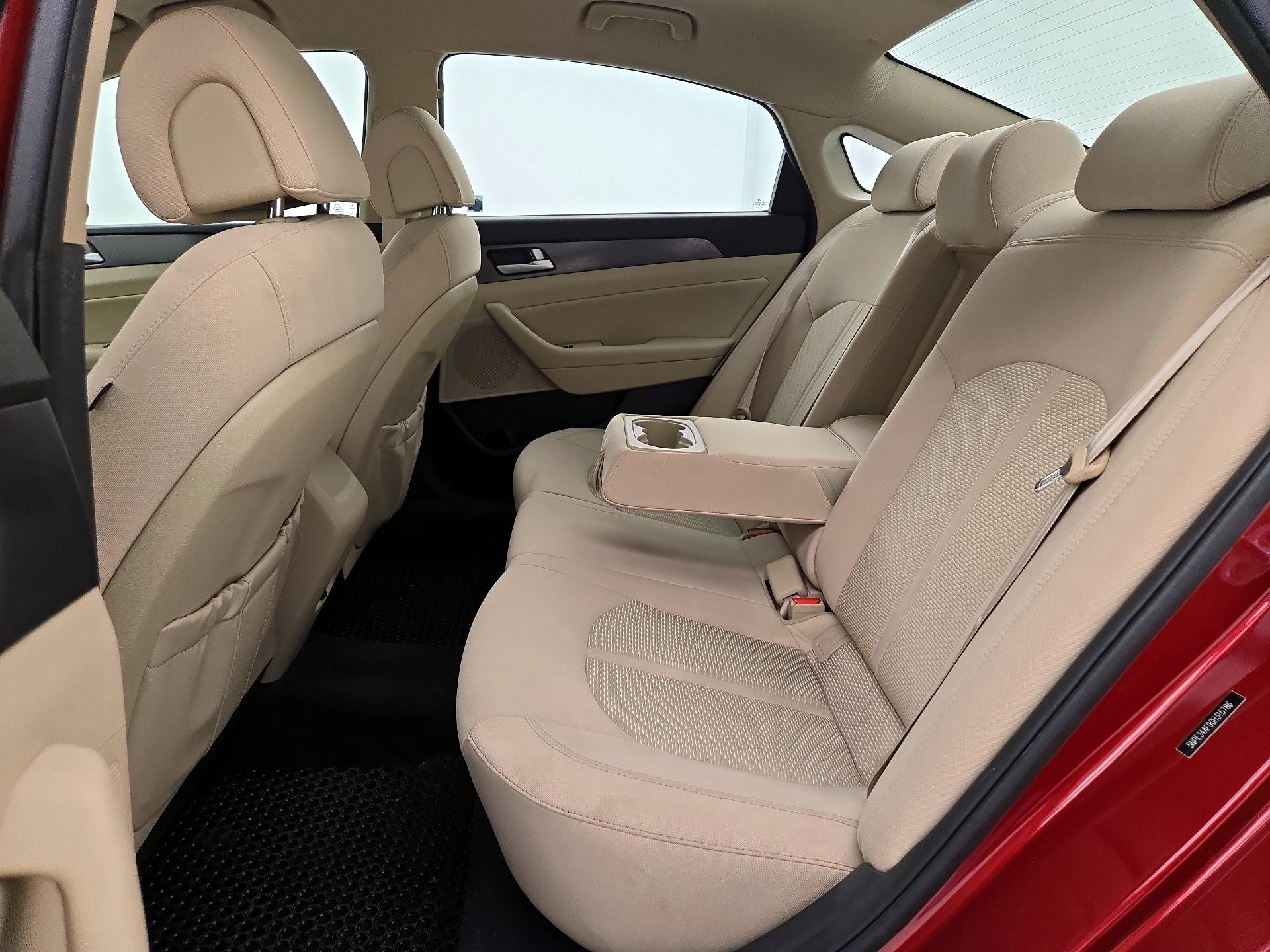Thumbnail: 2016 Hyundai Sonata - 19